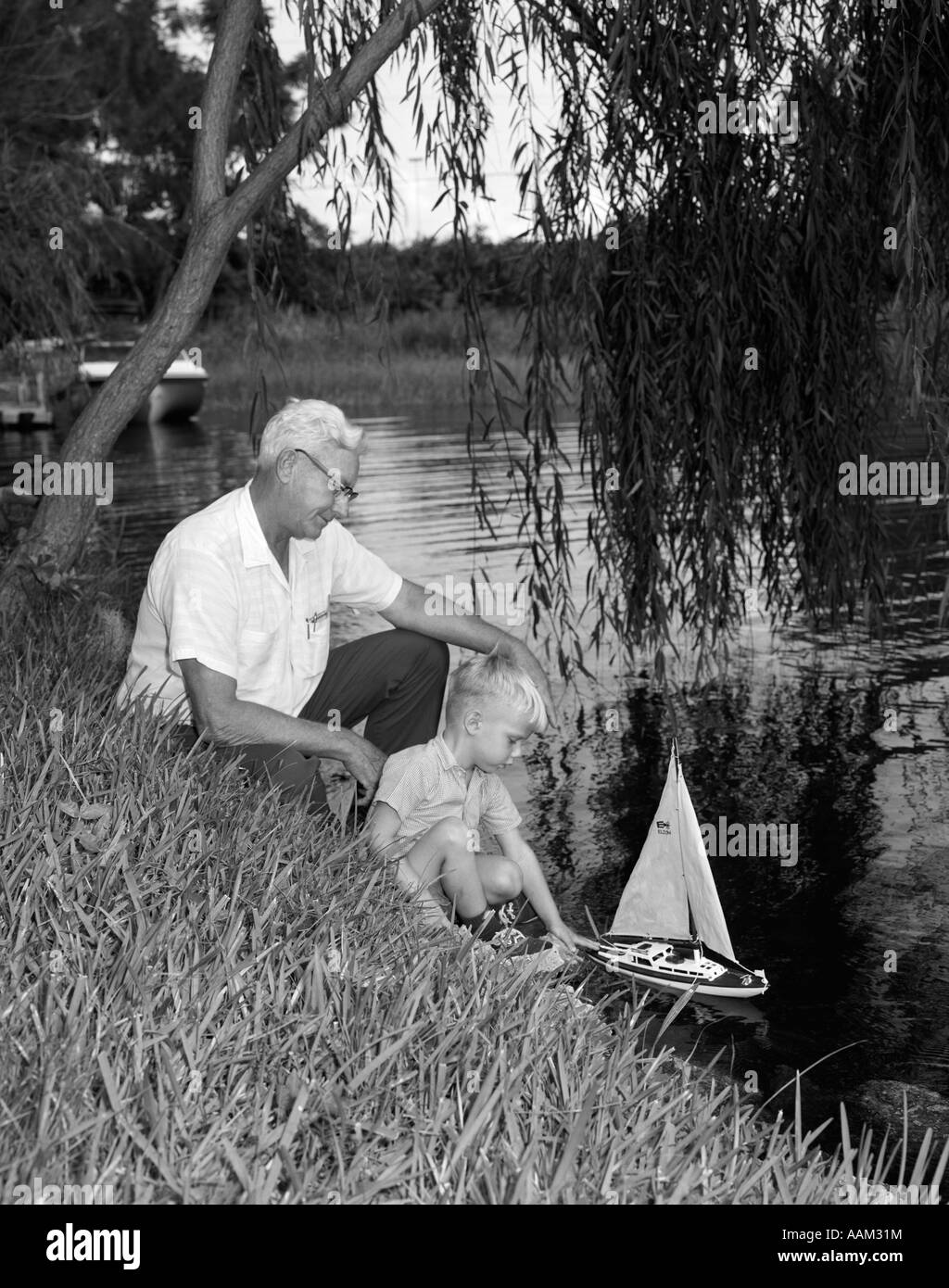 Grandparent family nostalgia Black and White Stock Photos & Images - Alamy