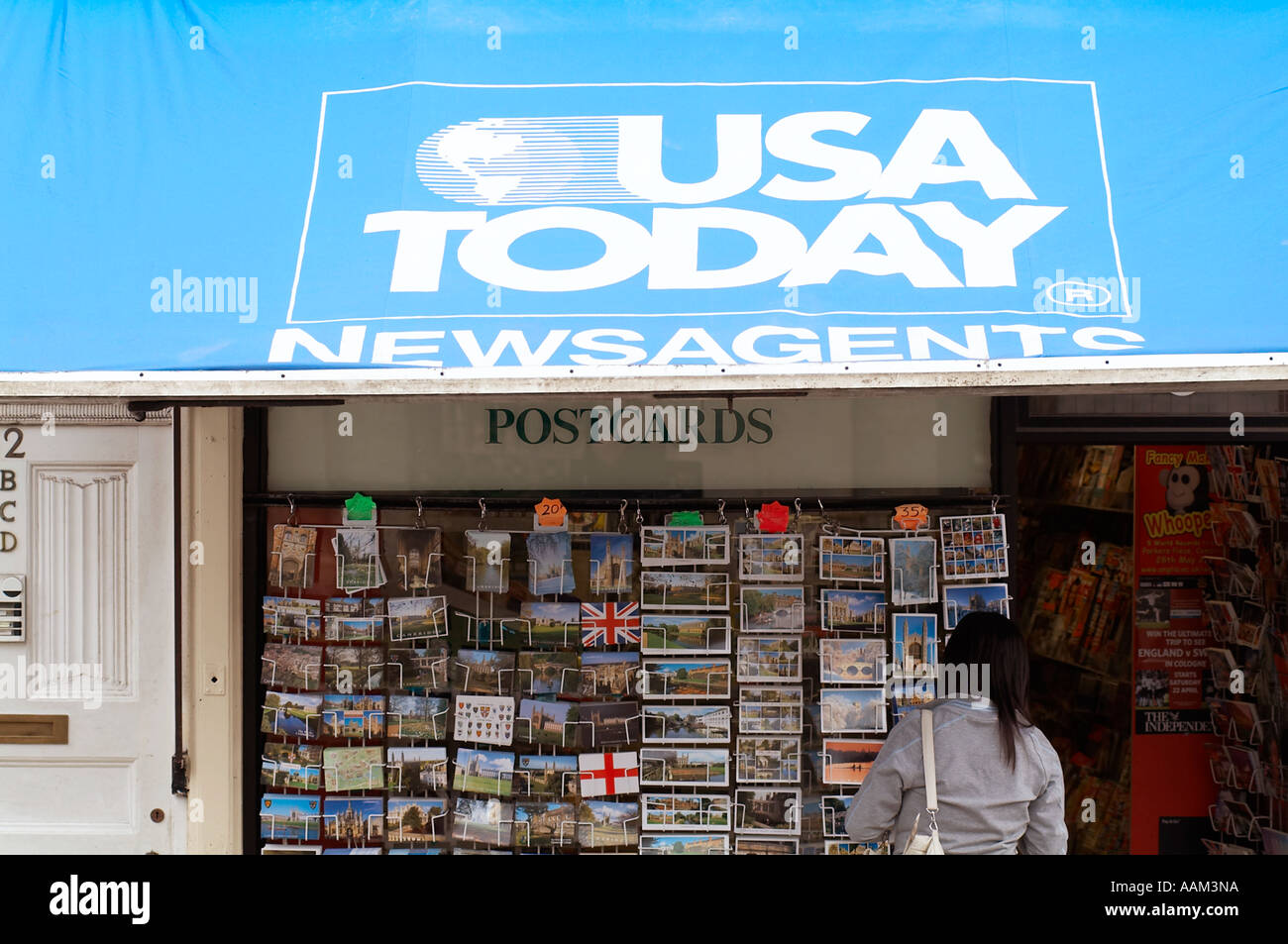 USA, today, newspaper, awning, newsagent, international, distribution, in, Cambridge, England USA, today, newspaper, awning, newsagent, international, distribution, in, Cambridge, England