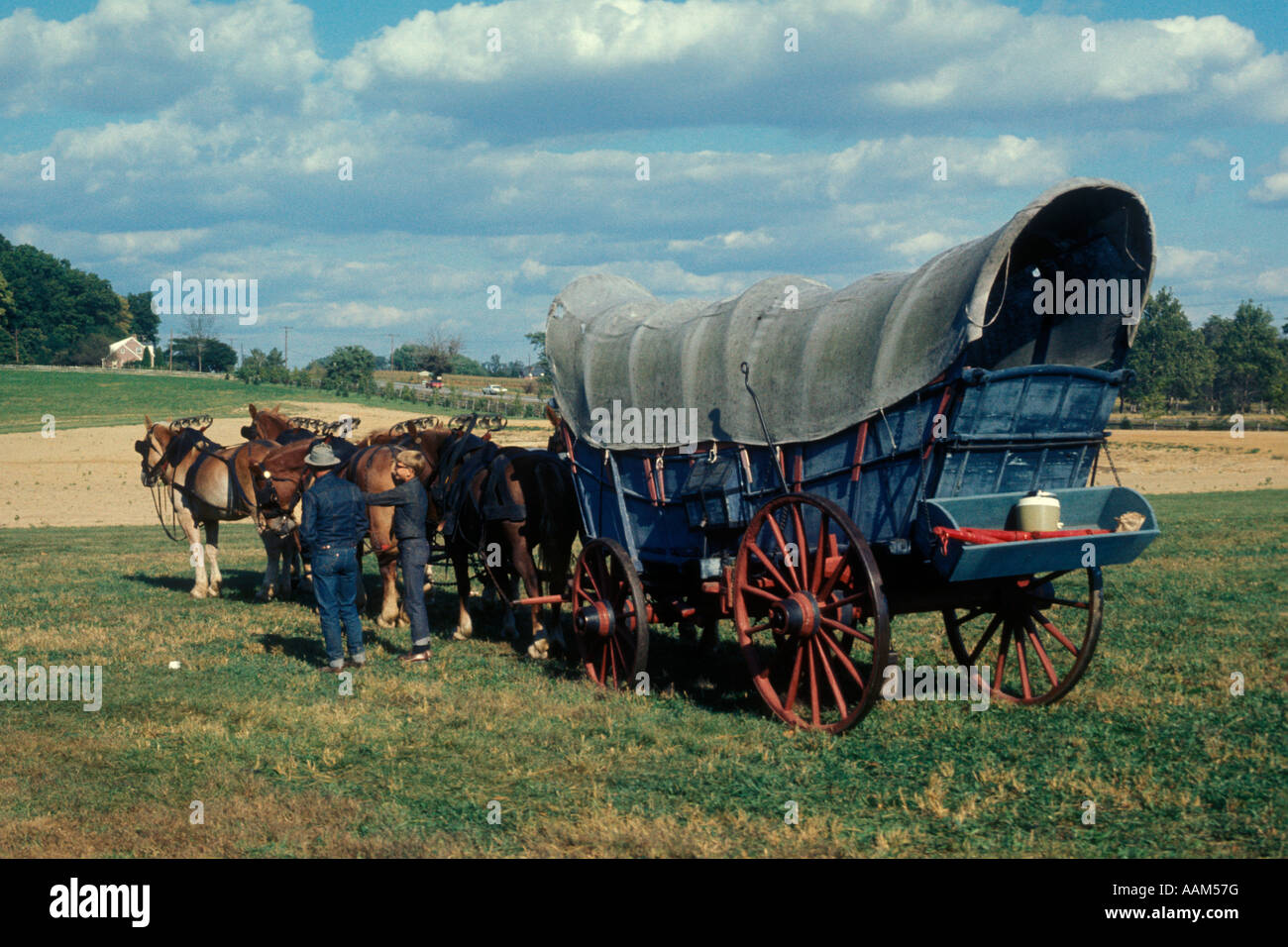 OLD CONESTOGA WAGON LANCASTER COUNTY PENNSYLVANIA USA Stock Photo Alamy