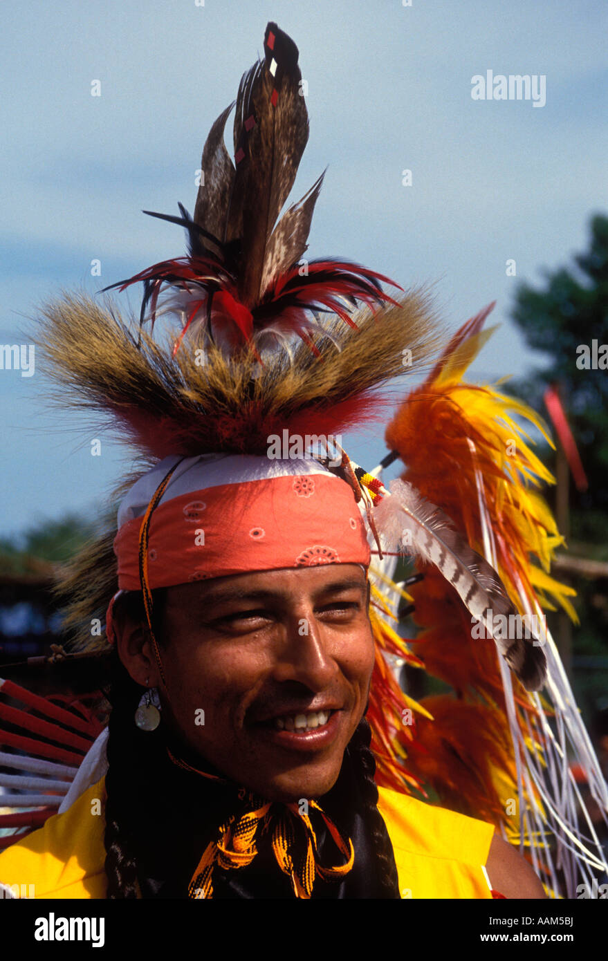 YOUNG OTTAWA INDIAN AT OTTAWA CHIPPEWA POW WOW Stock Photo Alamy