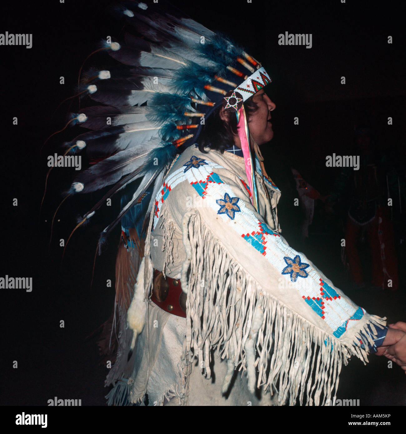 WARM SPRINGS TRIBE INDIAN NATIVE AMERICAN HEADRESS PORTRAIT Stock Photo