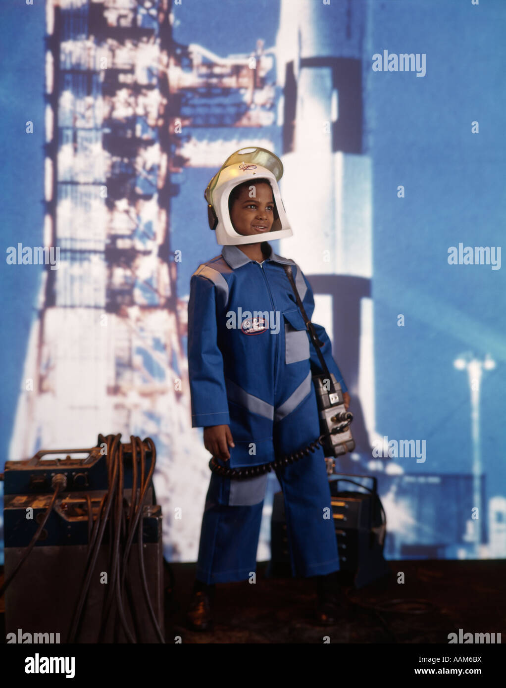 Propnomicon: Prop Spacesuit | Space suit, Sci fi characters, Astronaut  costume