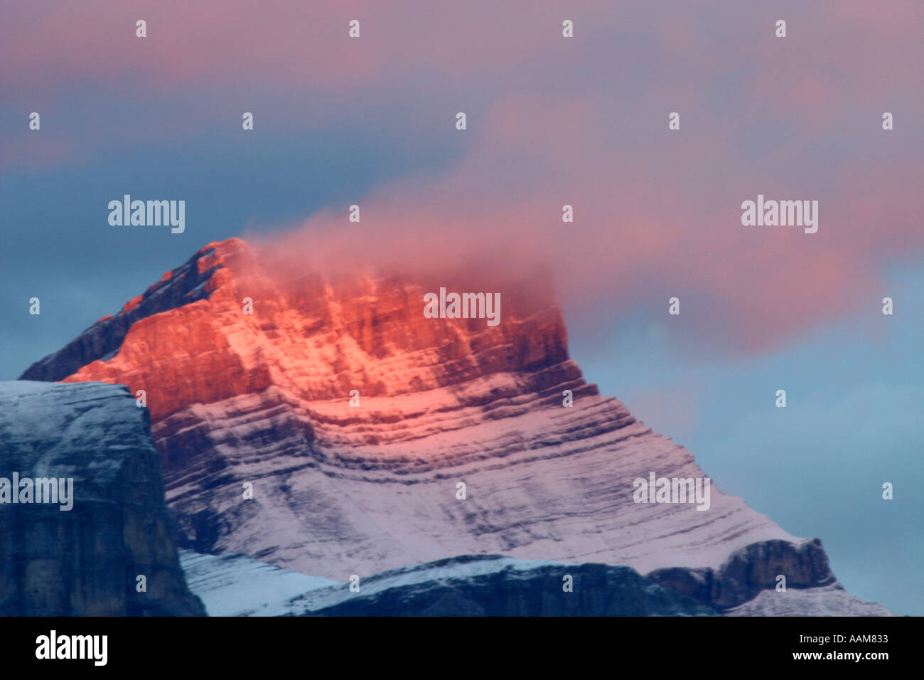 Horizontal Sunrise in the Canadian Rocky Mountains Stock Photo - Alamy