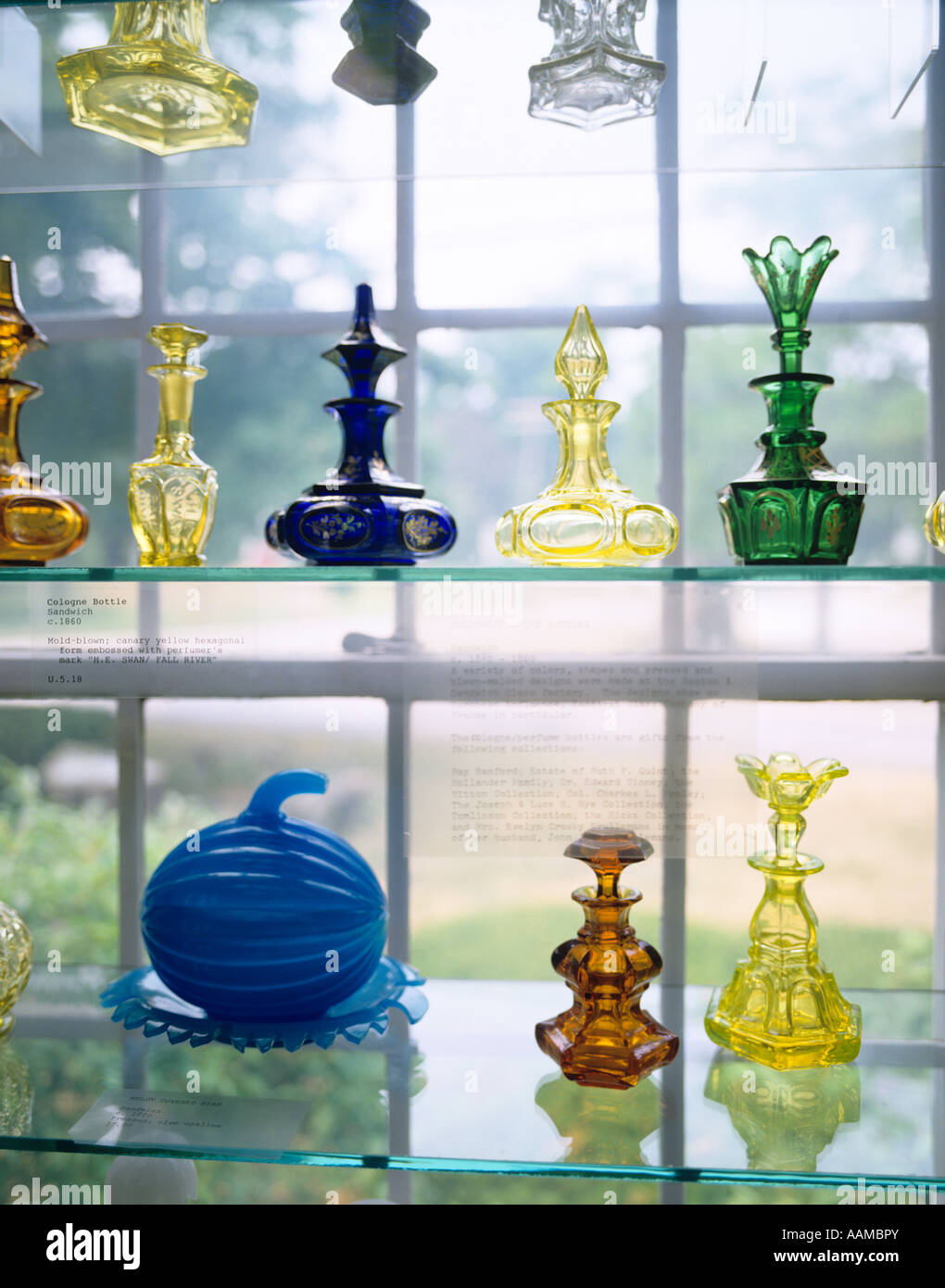 SANDWICH CAPE COD MA SANDWICH GLASS MUSEUM EXHIBIT OF GLASS FROM 1800s