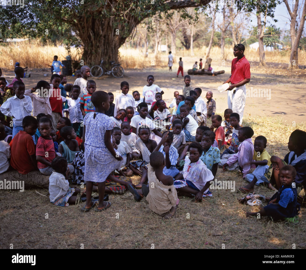 Outdoor school lesson, Kawaya Village Community Project, Zambia Stock Photo