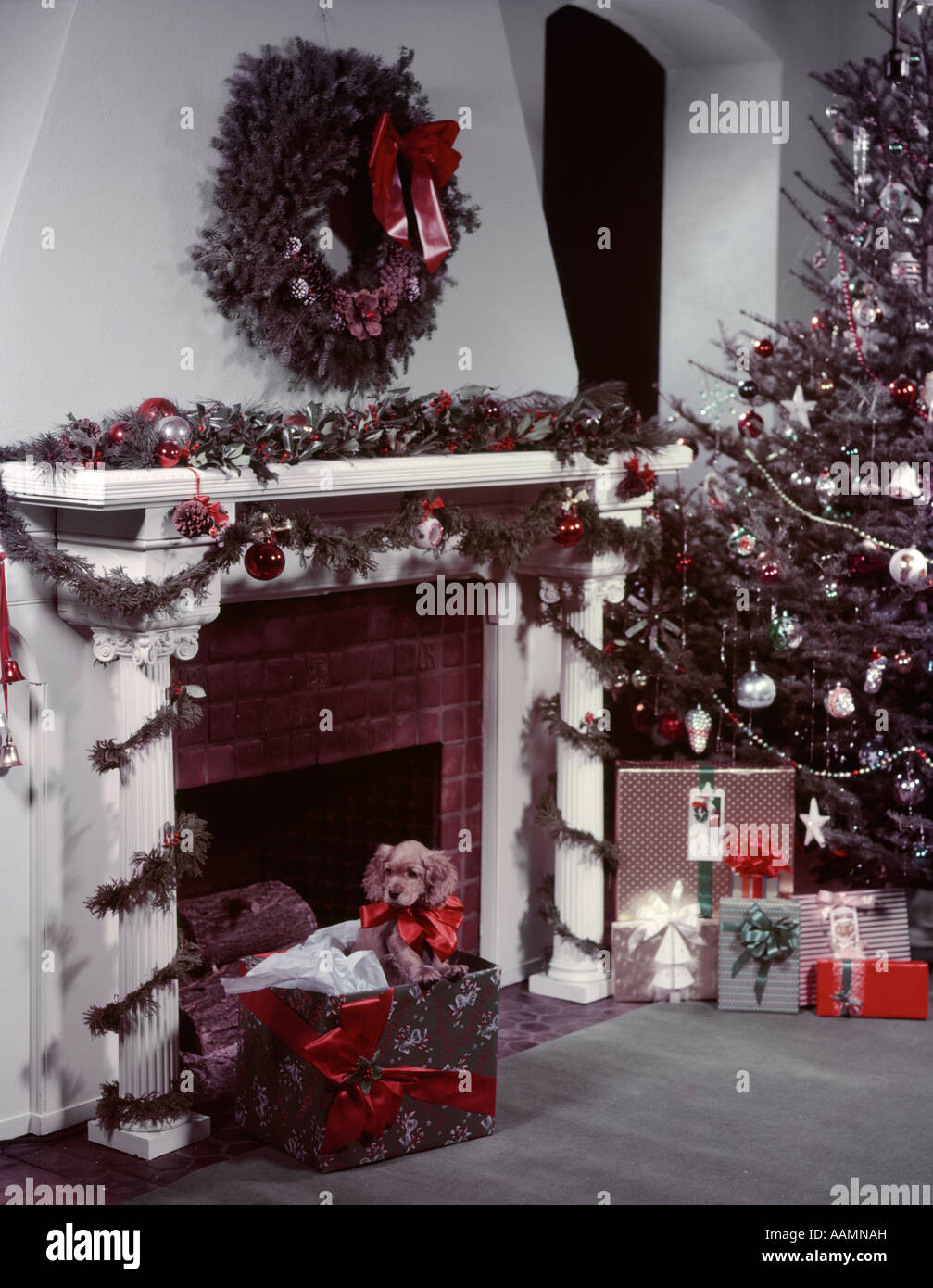 1950s christmas hi-res stock photography and images - Alamy