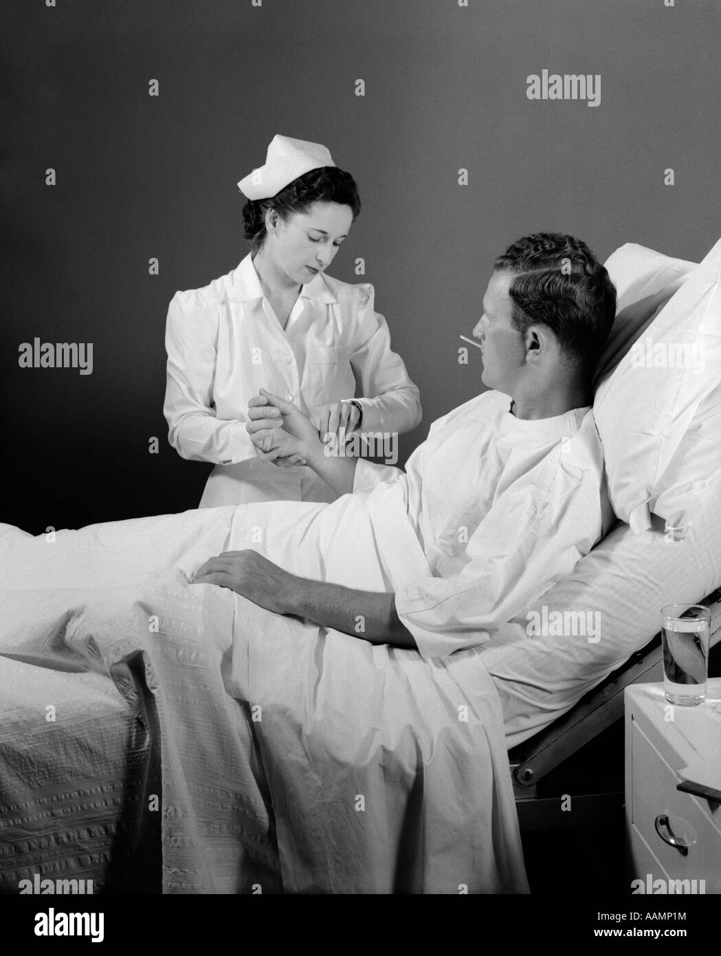 1950s hospital bed hi-res stock photography and images - Alamy