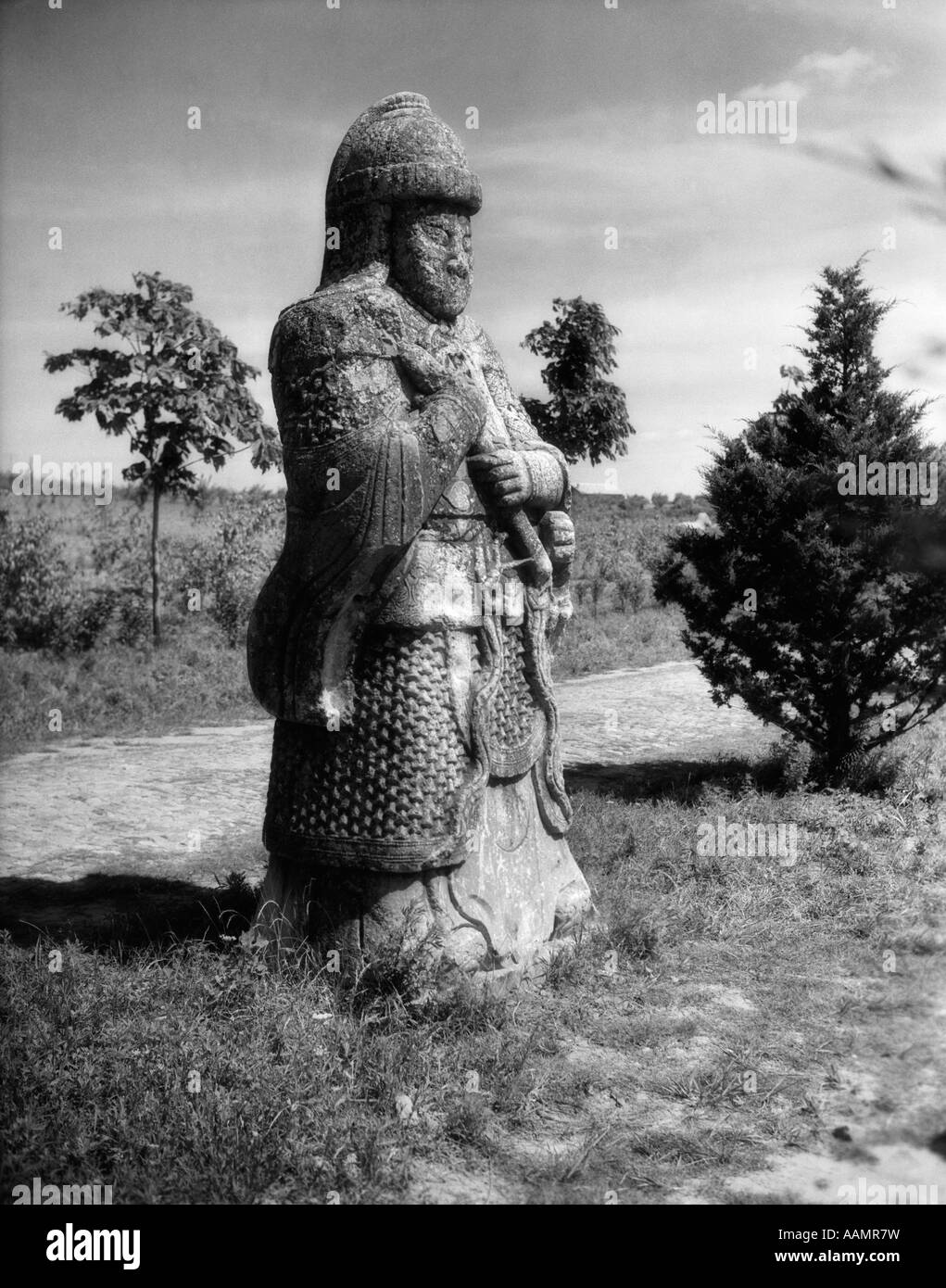 1920s 1930s ANCIENT STATUE OF MILITARY OFFICIAL ON ROAD TO MING DYNASTY TOMBS NANKING CHINA Stock Photo