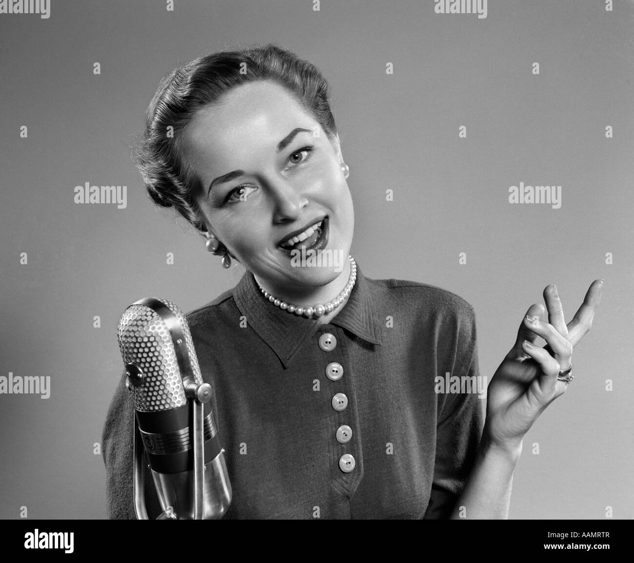 1950s singers hi-res stock photography and images - Alamy