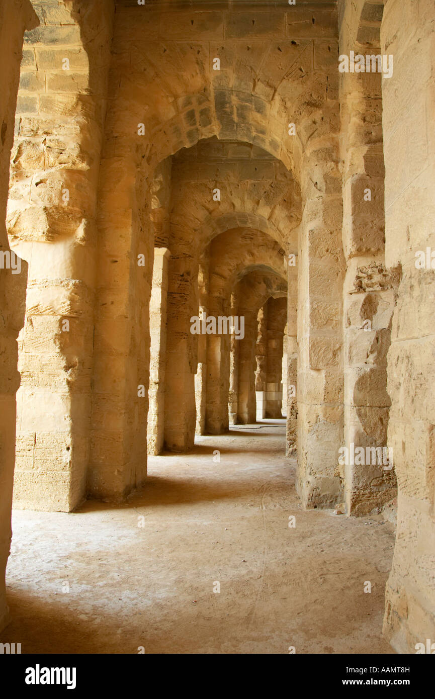 Covered roman walkway hi-res stock photography and images - Alamy