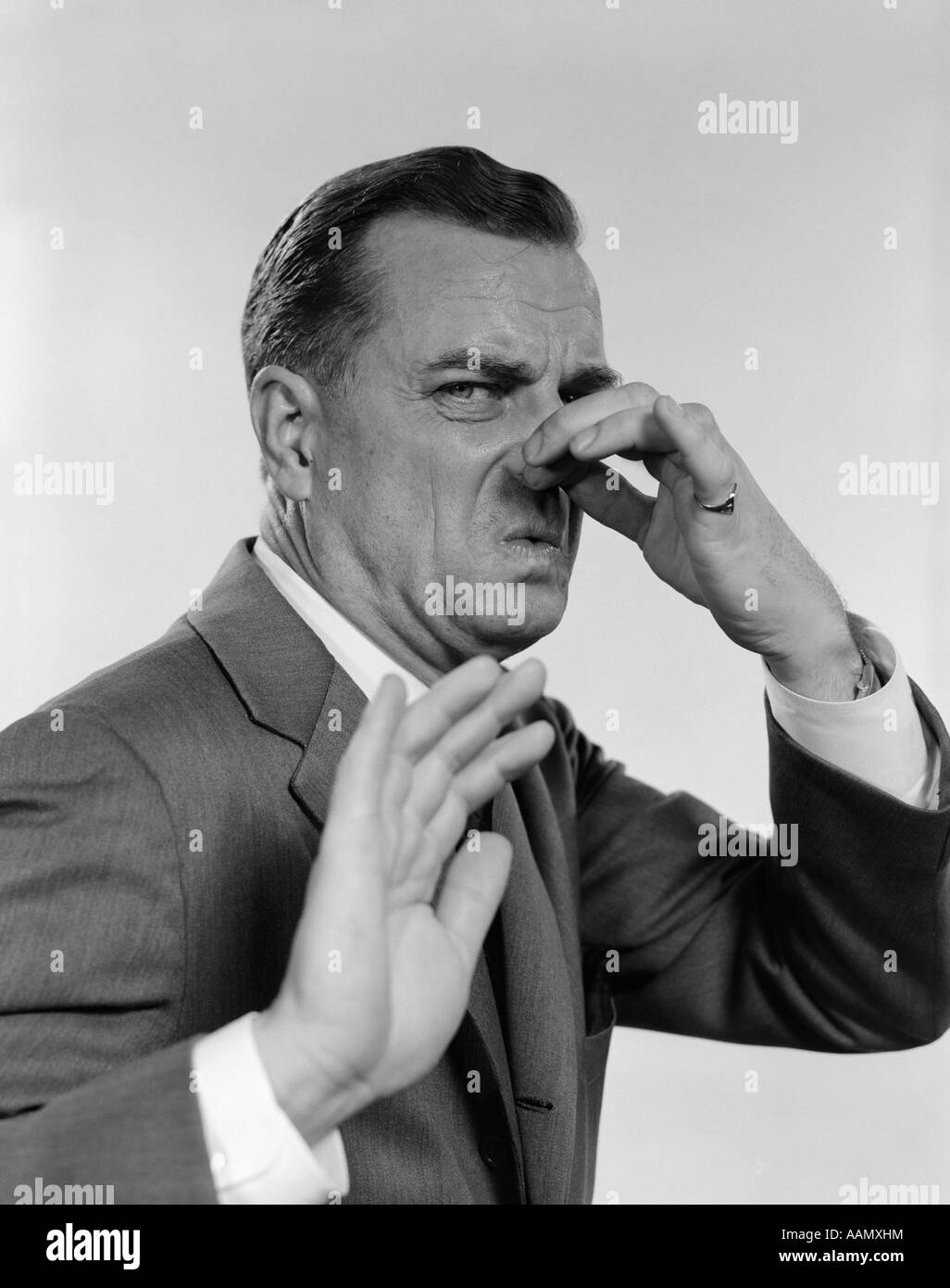 1950s 1960s man 3 4 profile hi-res stock photography and images - Alamy