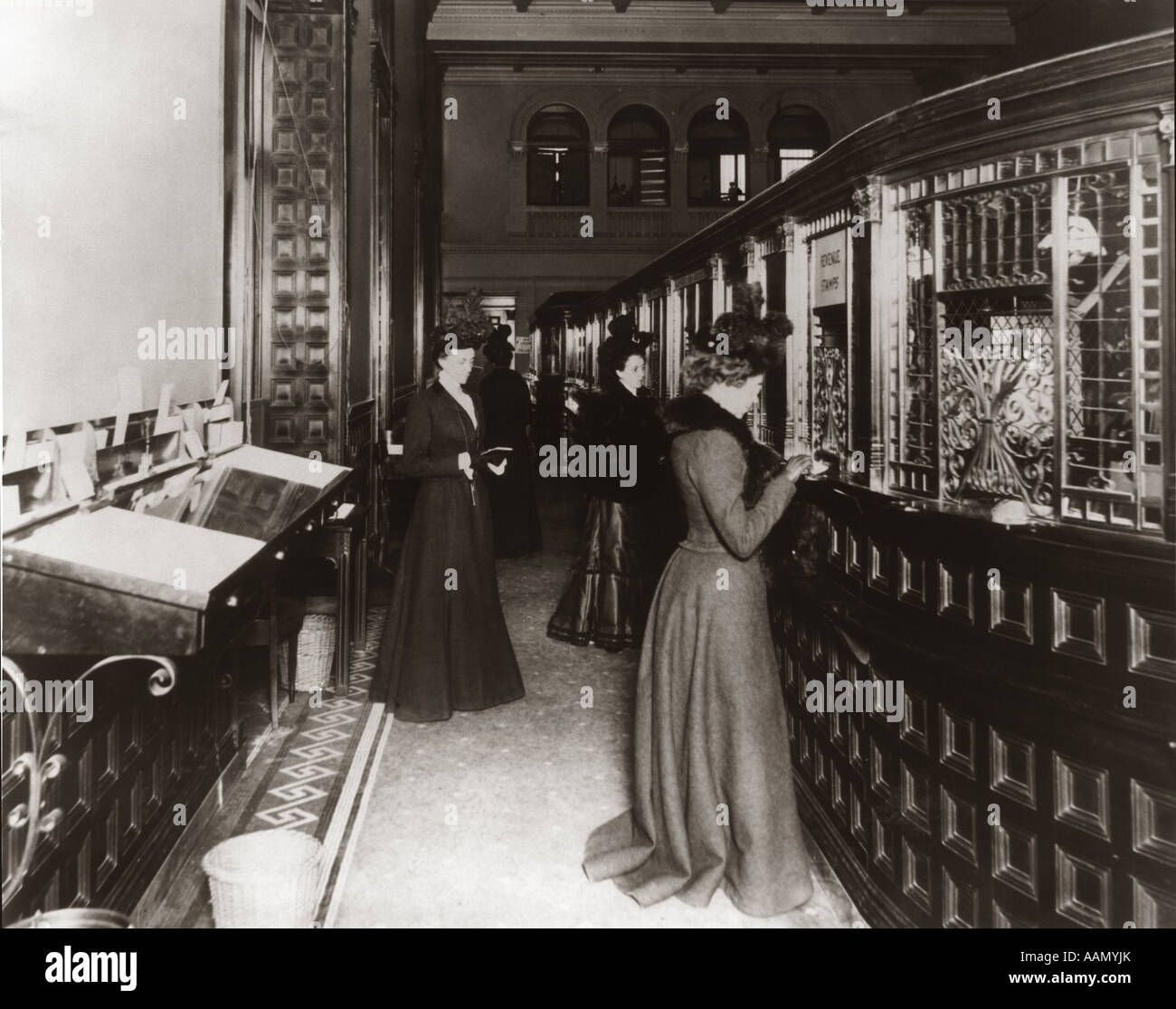 Old Bank Interior Hi res Stock Photography And Images Alamy