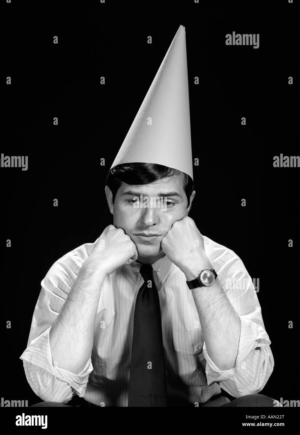 Dunce cap hires stock photography and images Alamy