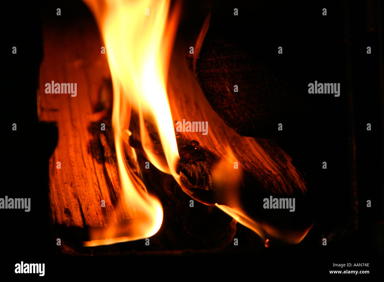 Eld i spisen närbild Stock Photo