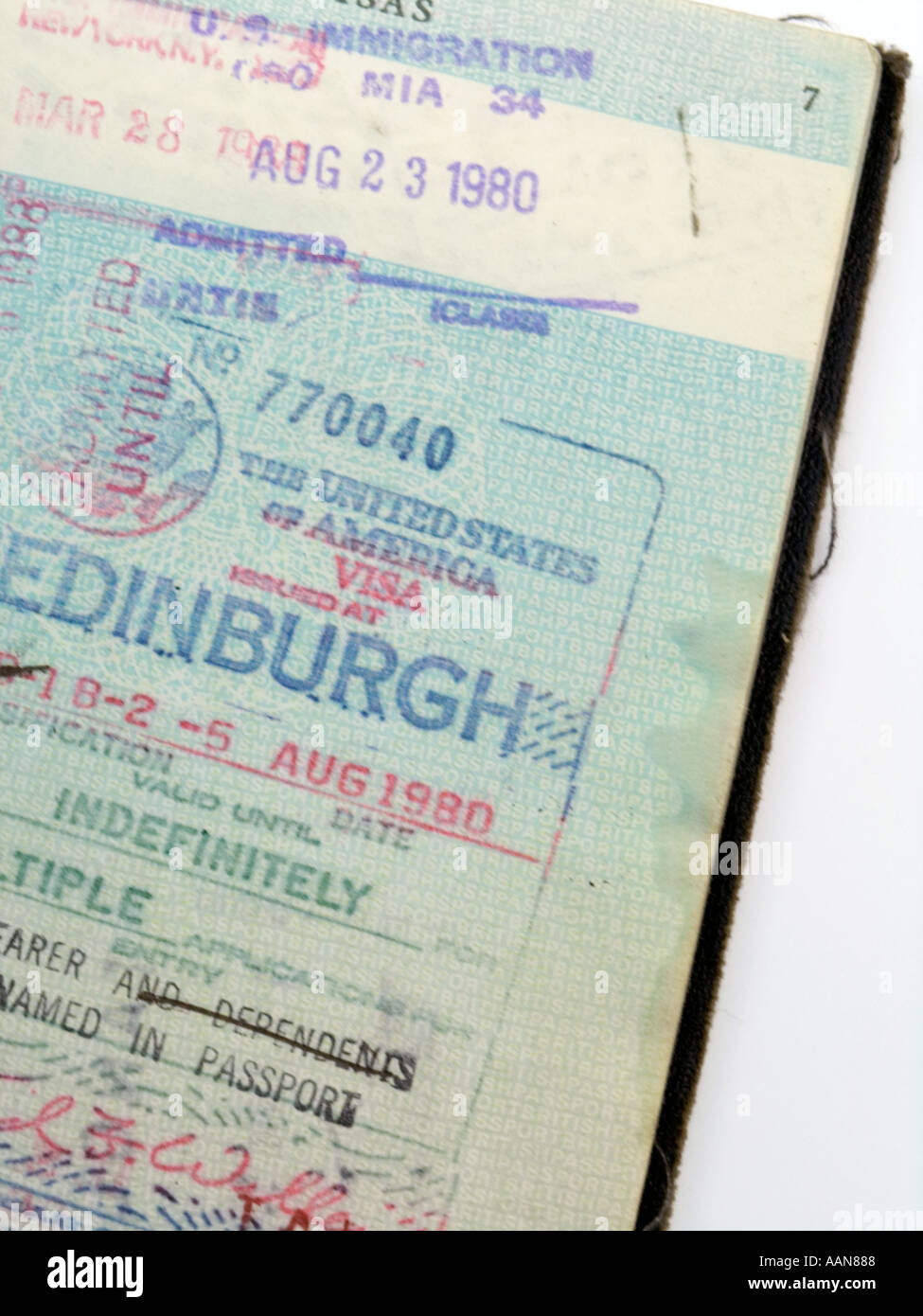 AN OLD BRITISH PASSPORT WITH AN AMERICAN VISA Stock Photo