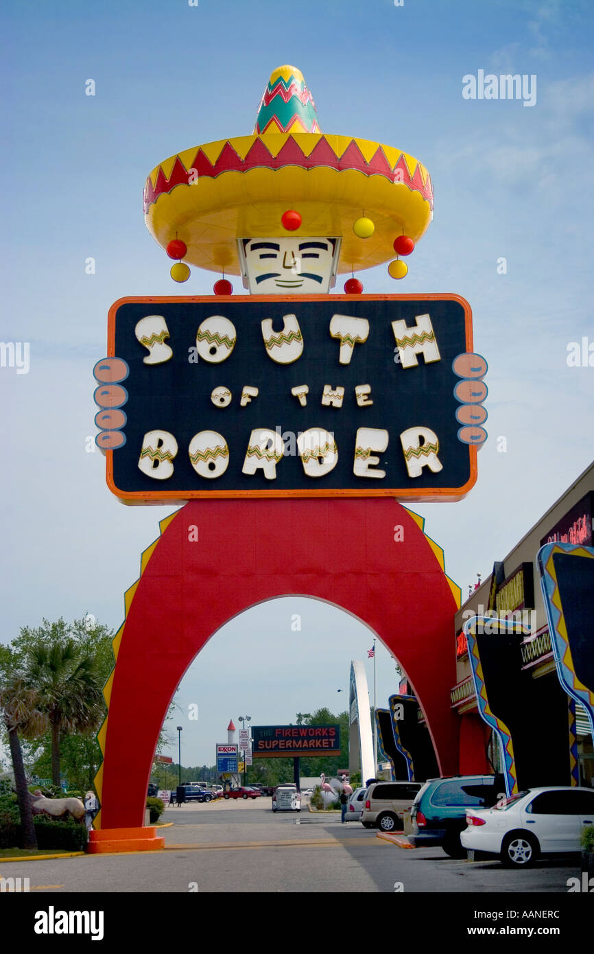 Giant Mexican sign at South of the Border in Dillon South Carolina Stock Photo