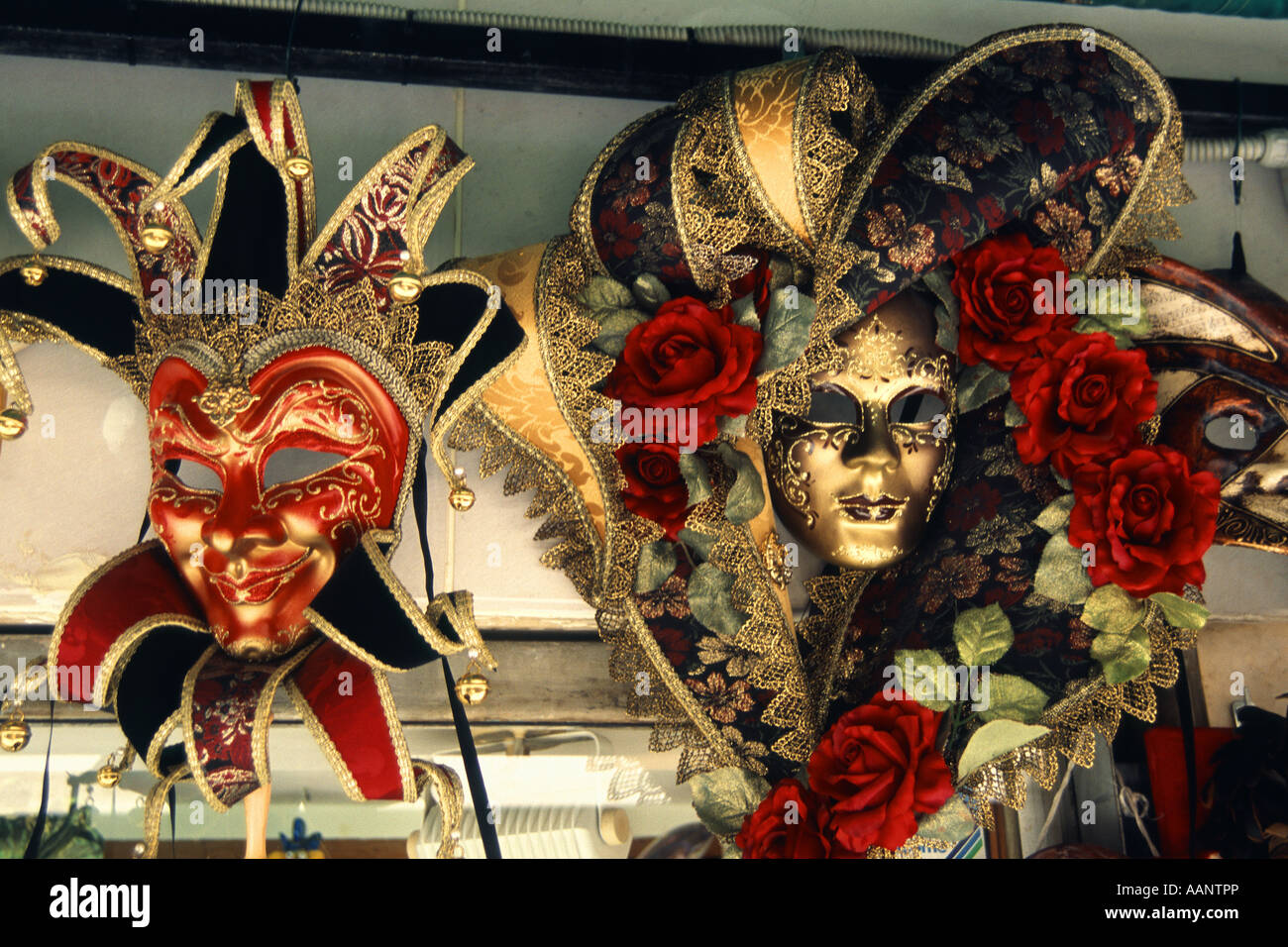 Venice carnival ornate masks hi-res stock photography and images - Alamy
