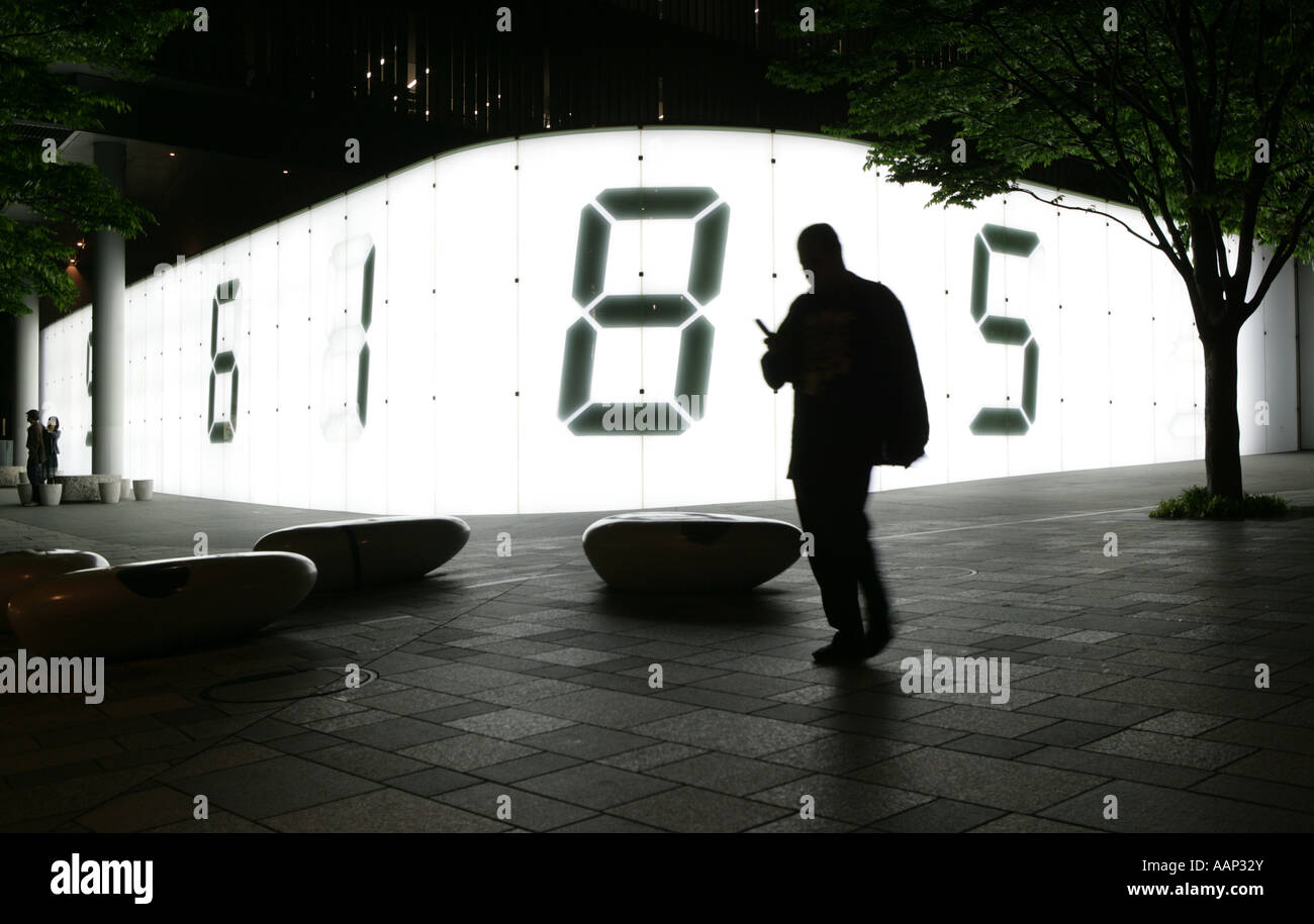JPN, Japan, Tokyo: Roppongi Hills, light installation at the TV Asahi Headquarters. Big digital numbers, always changing Stock Photo