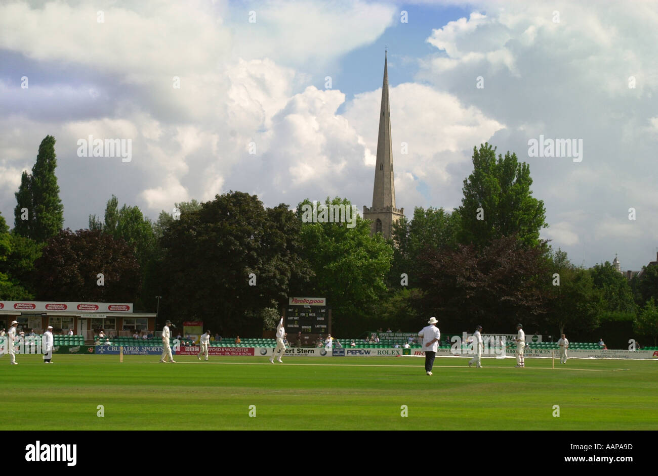 CRICKET AT THE COUNTY GROUND WORCESTERSHIRE UK Stock Photo