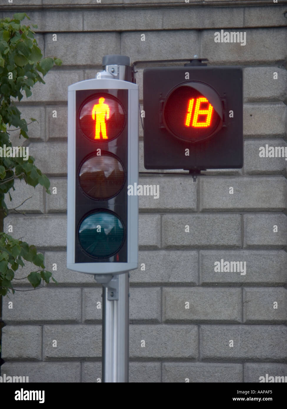 Traffic light with countdown to green Stock Photo Alamy
