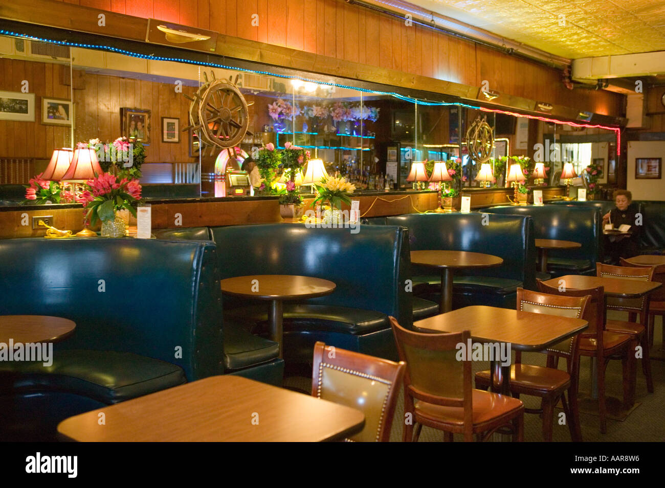 Anchor Bar interior New Haven Connecticut Stock Photo Alamy