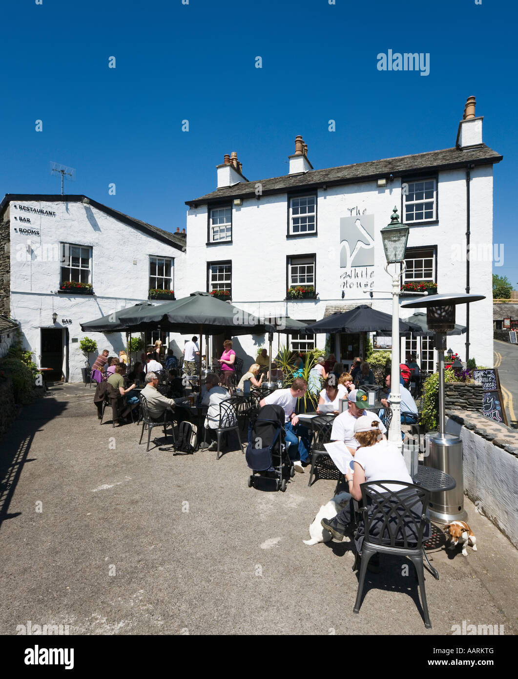 The White House Pub, Bowness village centre, Lake Windermere, Lake District National Park, Cumbria, England, UK Stock Photo