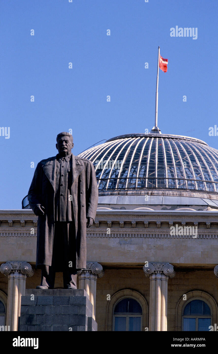 STALIN S STATUE IN GORI HIS BIRTH PLACE GEORGIA Stock Photo - Alamy