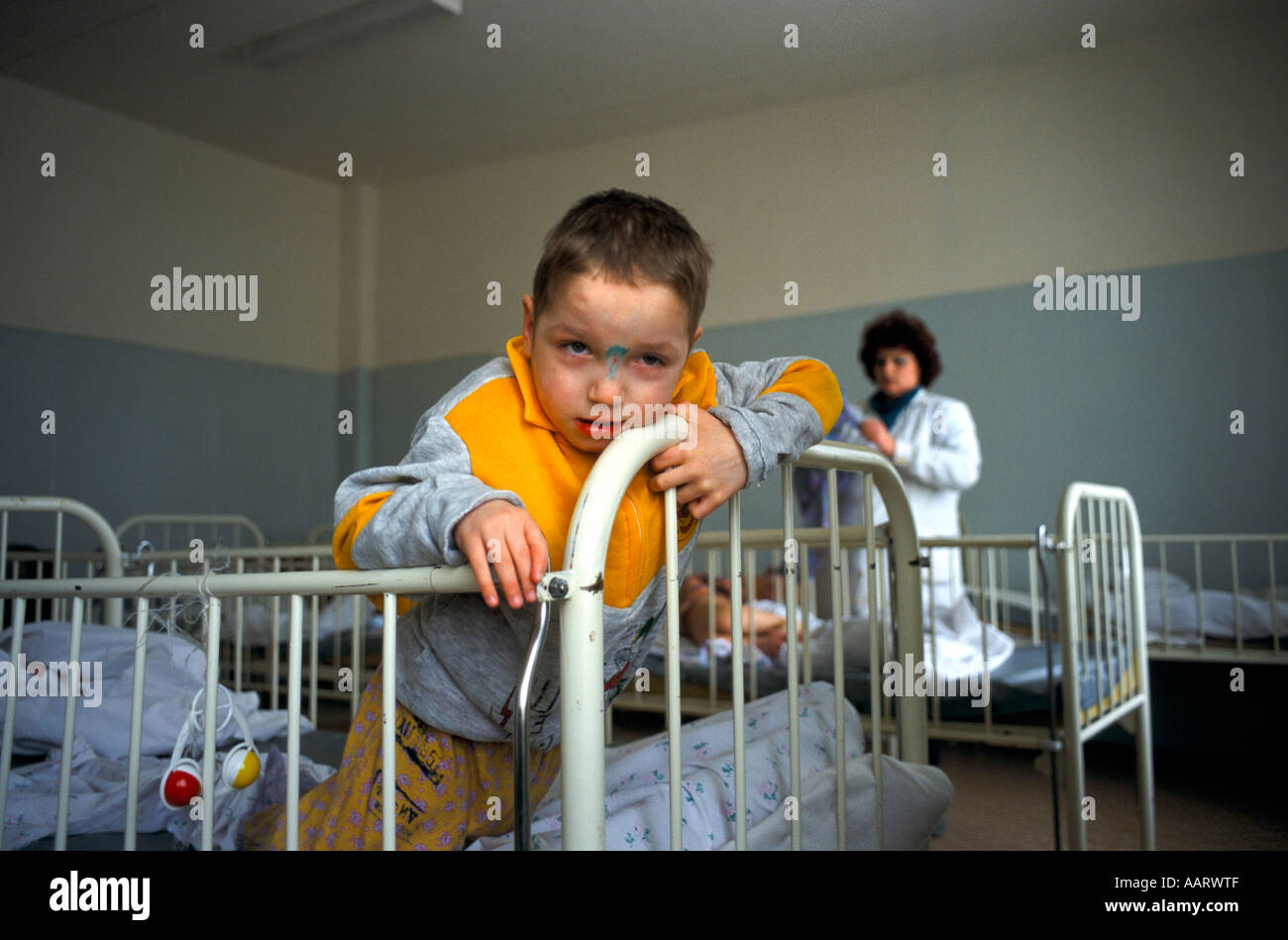 ORPHANAGES IN RUSSIA CHILDREN AT THE YAKHORAMA ORPHANAGE NEAR MOSCOW 1996 Stock Photo