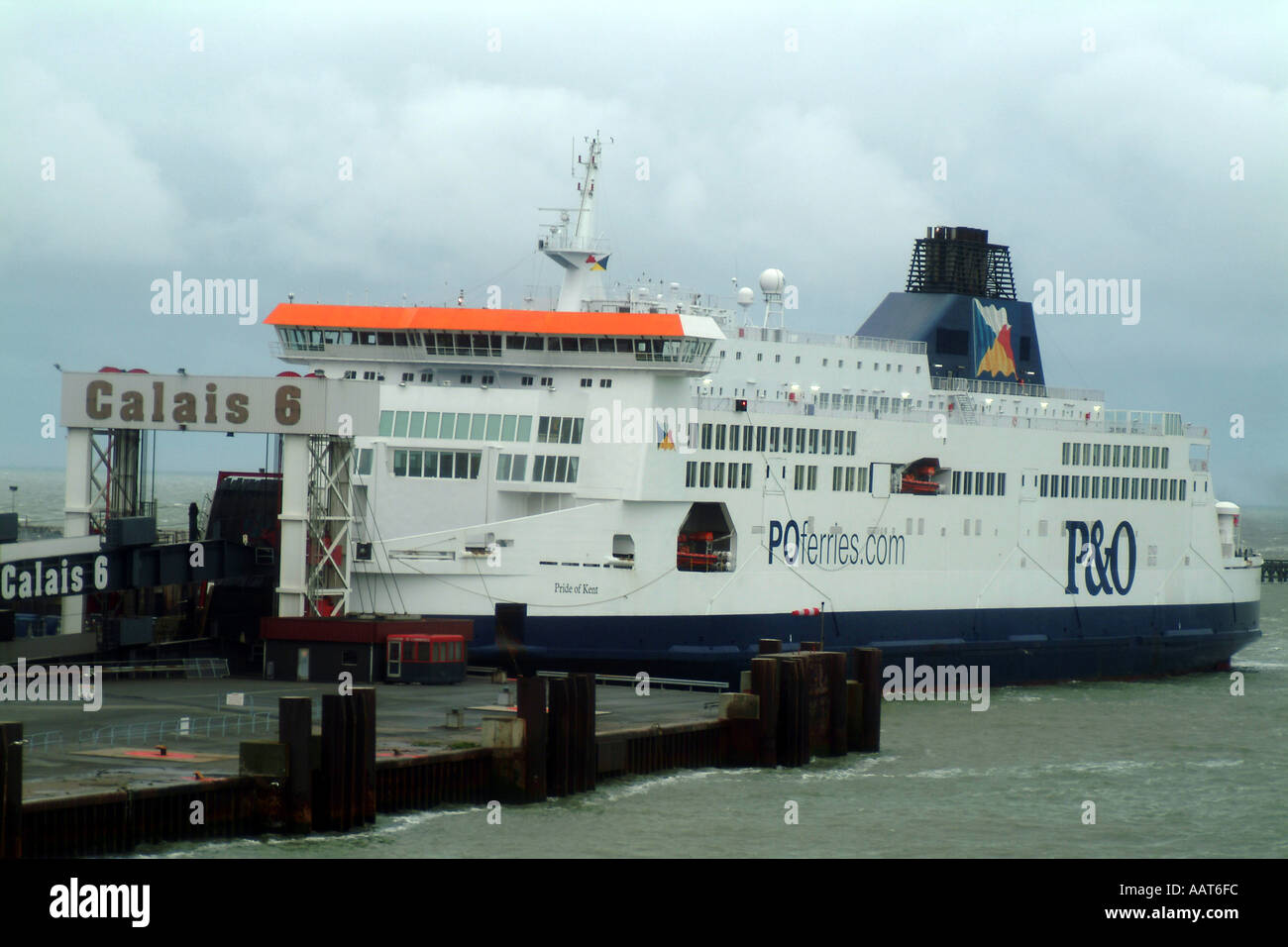 P O Ferry Calais France Stock Photo - Alamy