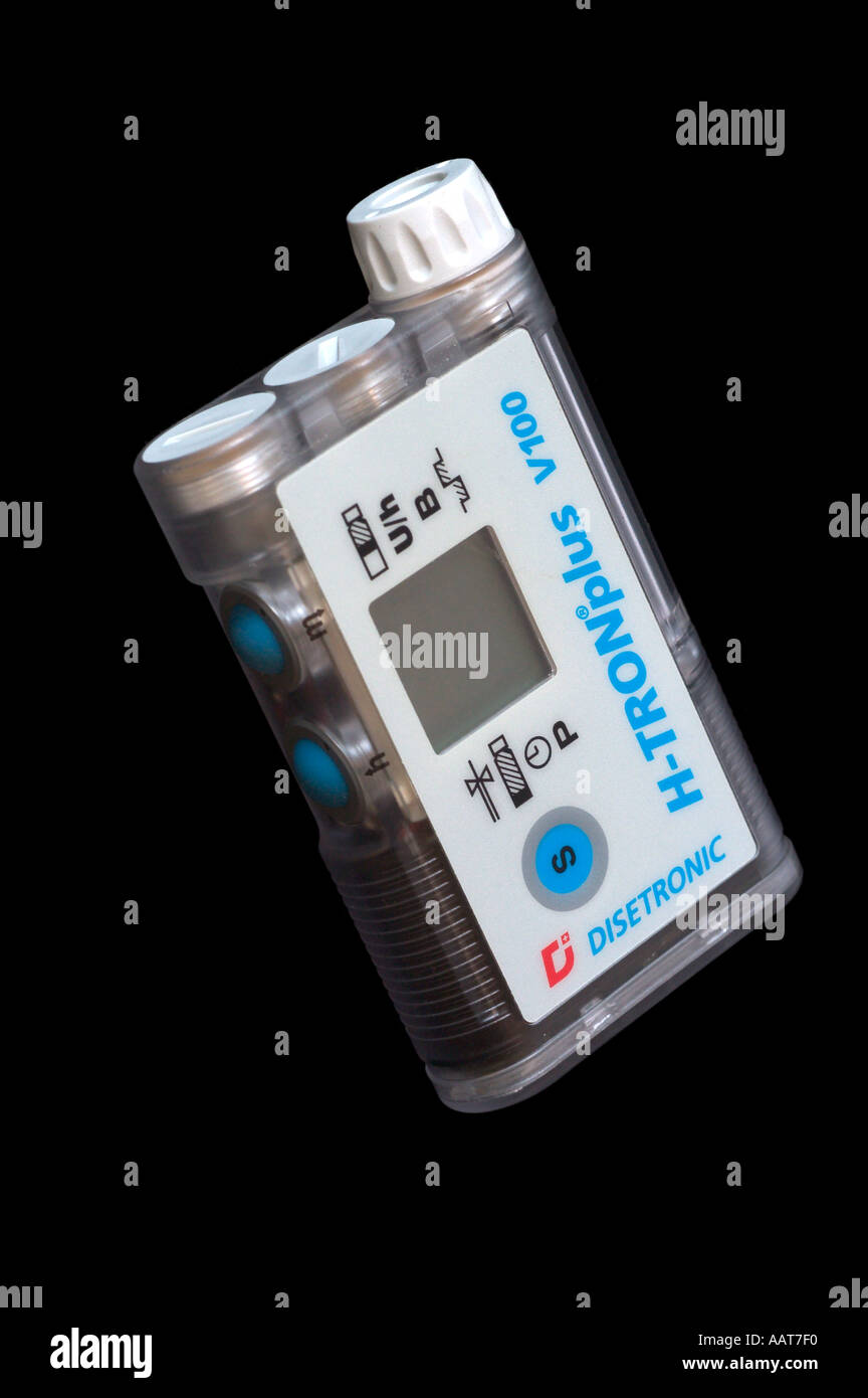 Pump insulin device diabetes hi-res stock photography and images - Page 2 -  Alamy