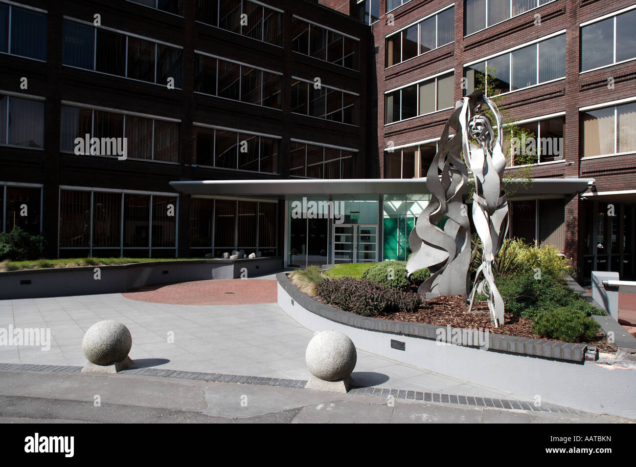 The fabric of Manchester by Clare Bigger in front of Alberton house