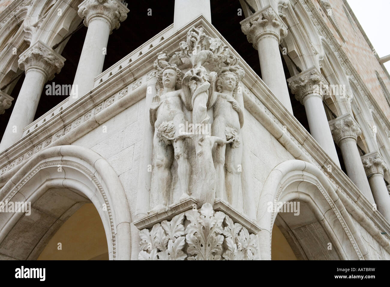 Adam and eve hi-res stock photography and images - Alamy