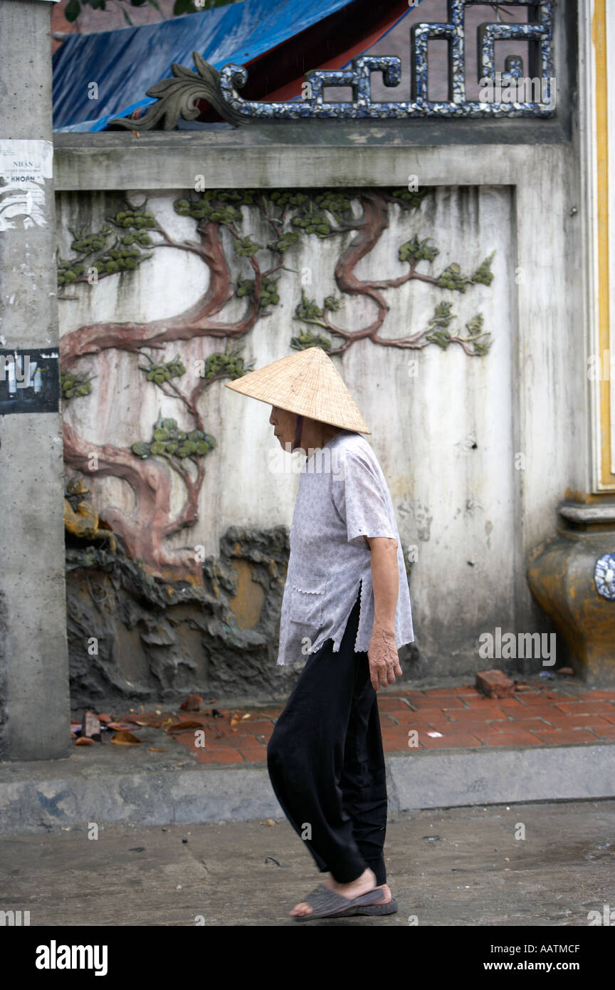 Ceramic producing village Hanoi Vietnam Stock Photo Alamy
