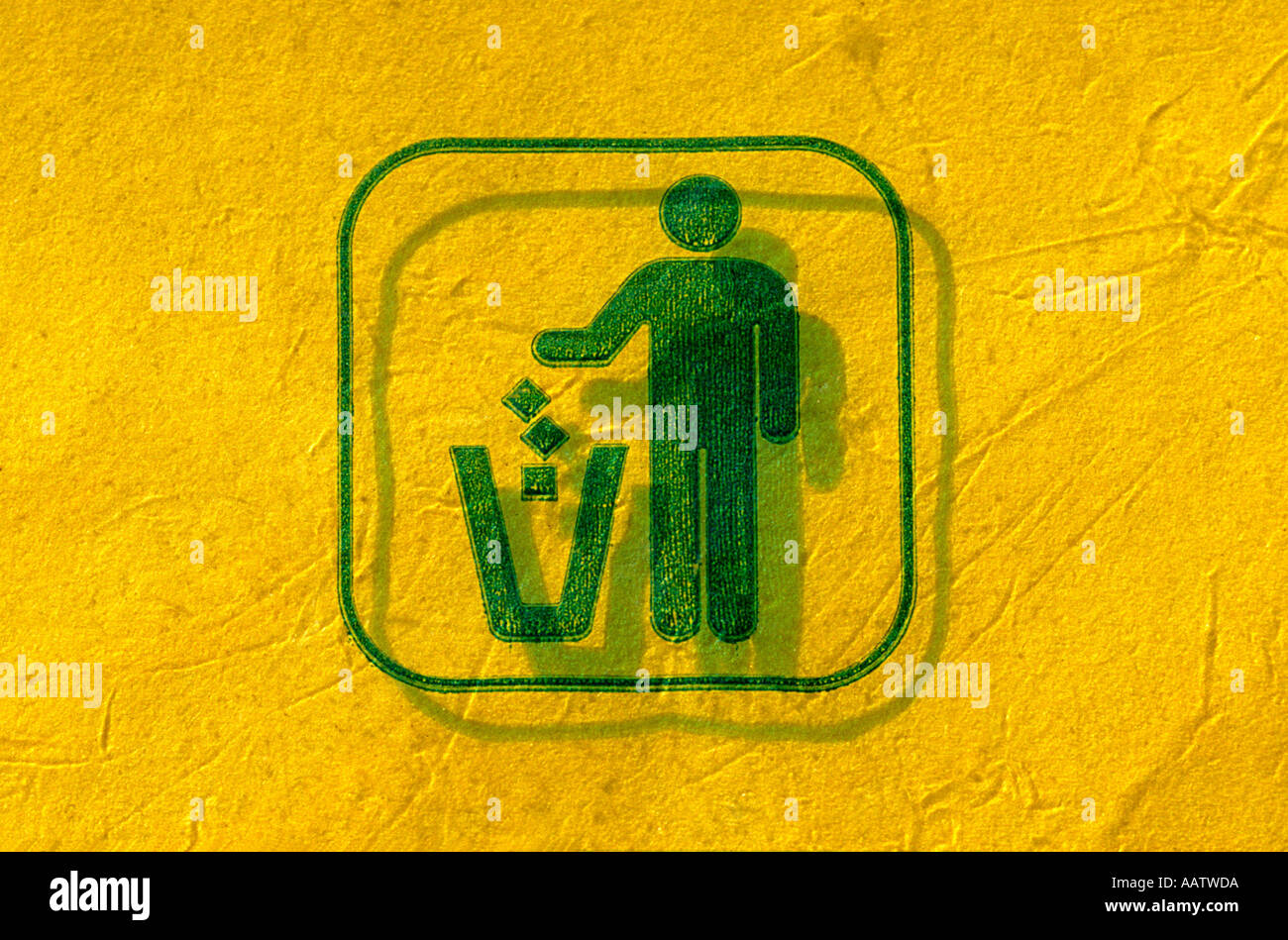 wastepaper basket pictogram Stock Photo