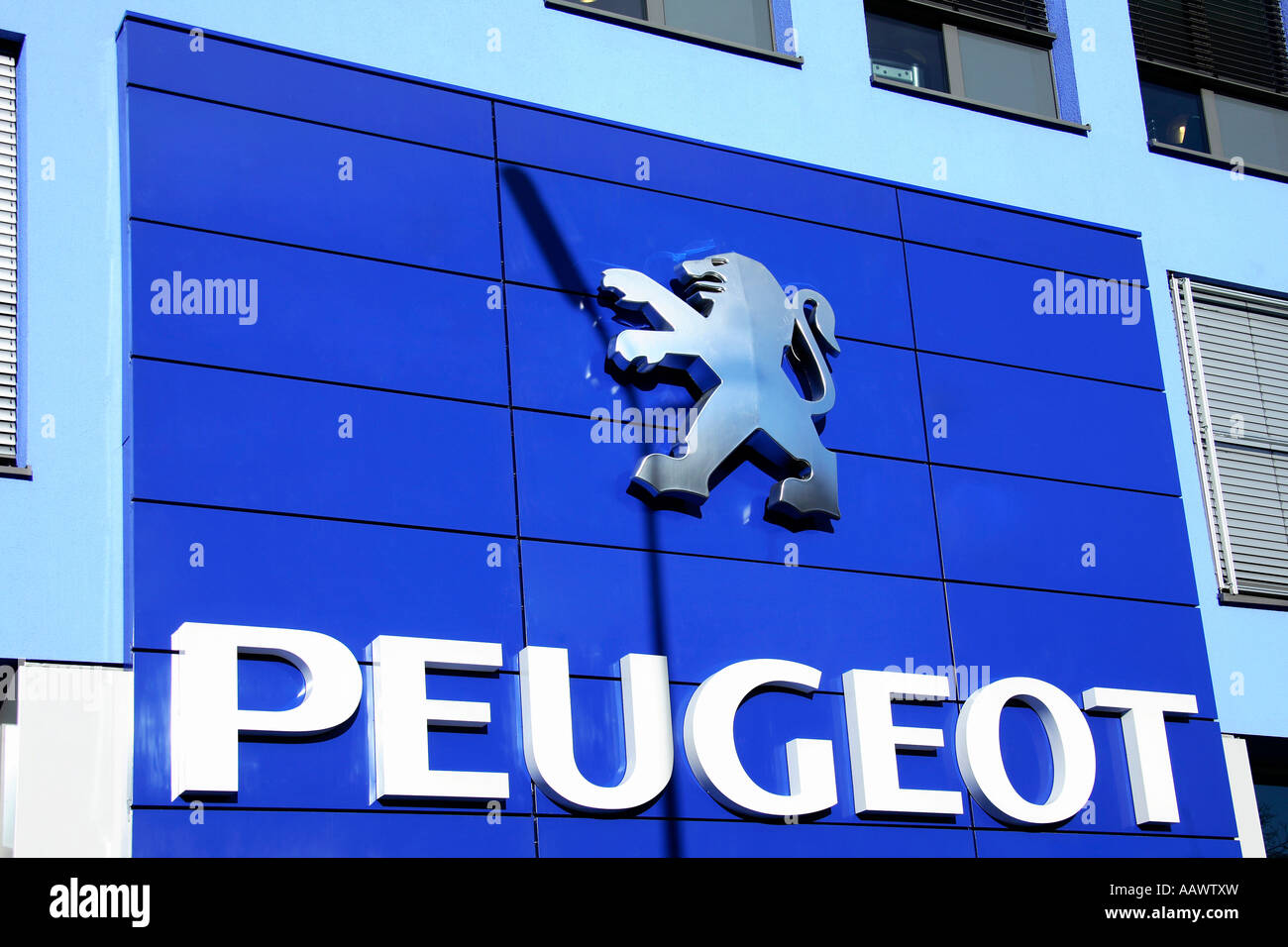 Peugeot auto maker company sign Stock Photo