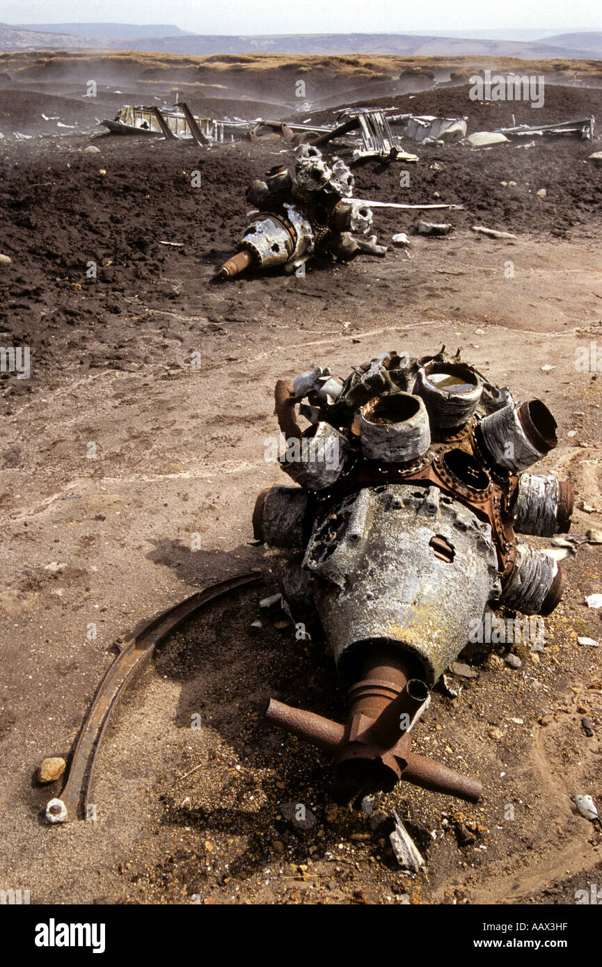 Engines from wreck of crashed US B29 aircraft, Bleak Low, Peak District National Park, Derbyshire, England, UK Stock Photo