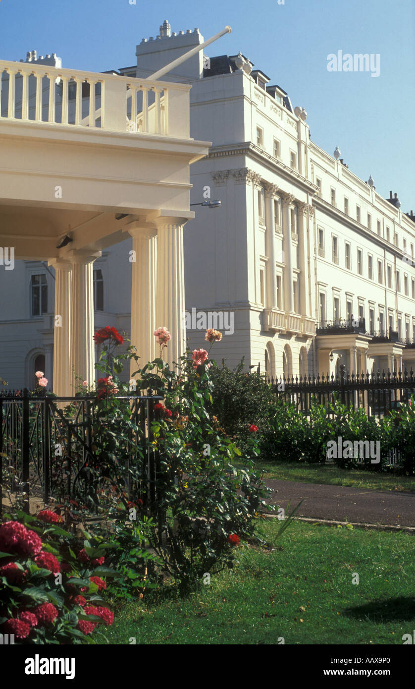 Houses on belgrave square hires stock photography and images Alamy