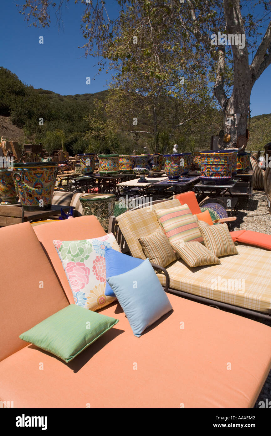Oasis Furniture 3931 S Topanga Canyon California United States of