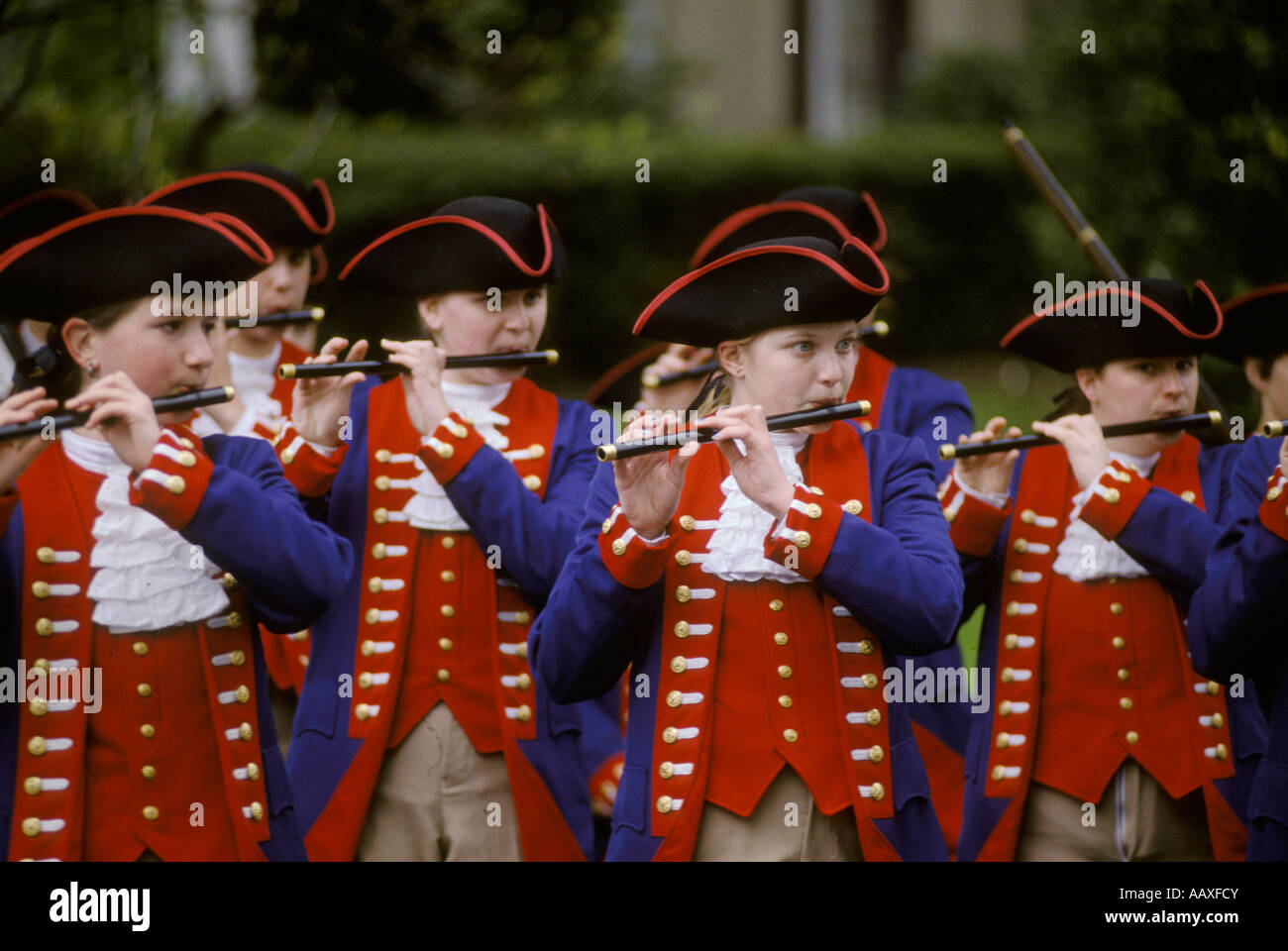 USA revolutionary war reenactors fife & drum corps band musicians Stock