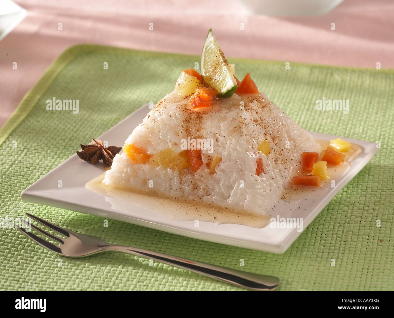 Pyramid Rice Snack Pyramid of rice hi-res stock photography and images - Alamy