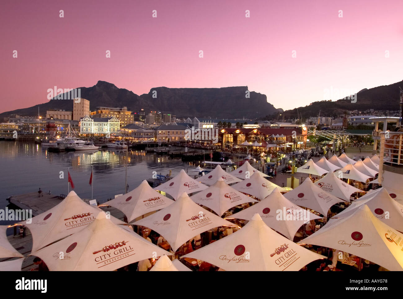 south africa cape town Victoria Albert waterfront sunset table mountain Stock Photo