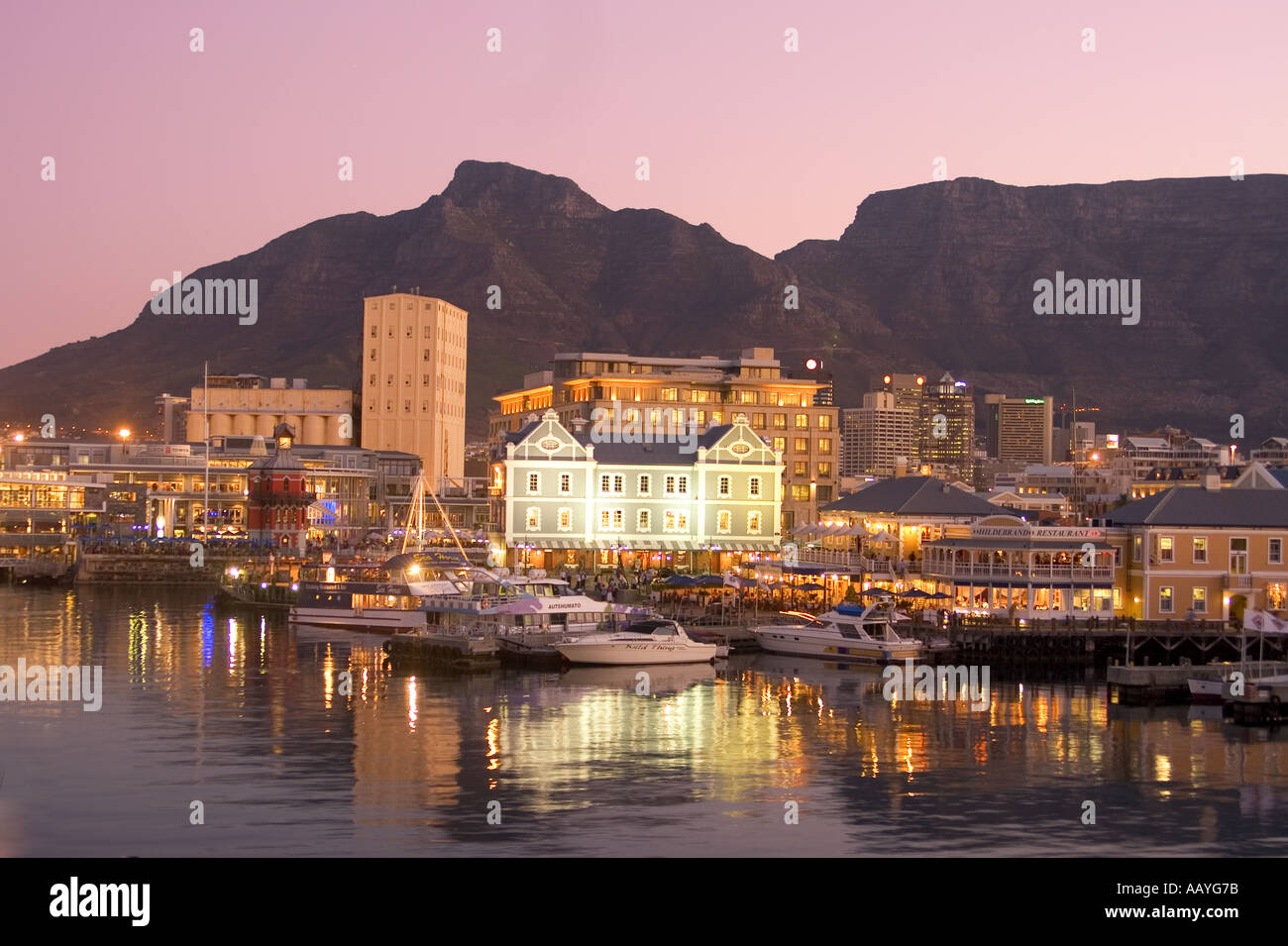 south africa cape town Victoria Albert waterfront sunst table mountain Stock Photo