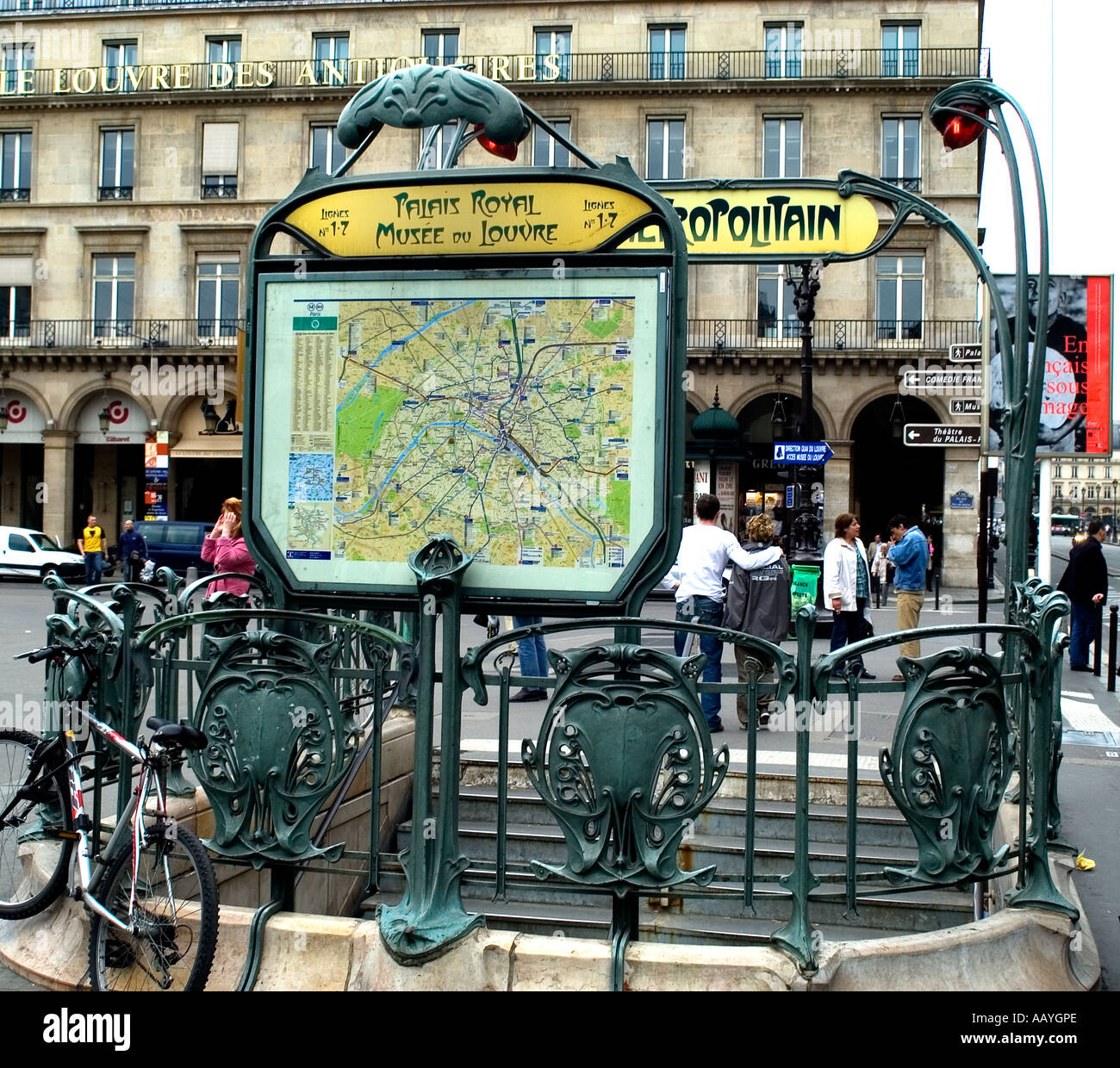 Art deco metro metropolitan metropolitain Louvre Museum Map Stock Photo
