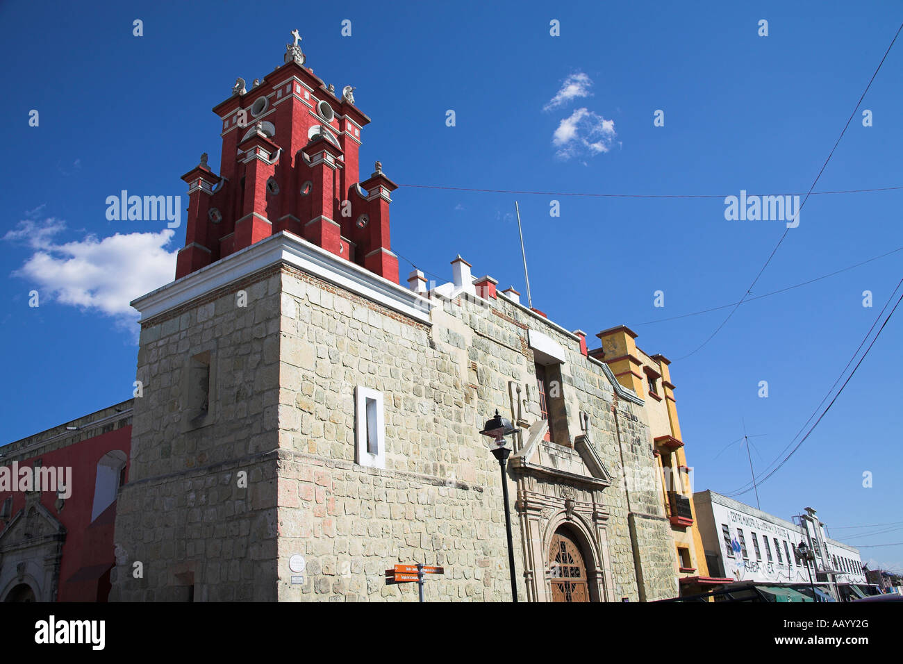 Iglesia de San Juan de Dios, near the Zocalo, Oaxaca, Oaxaca State, Mexico  Stock Photo - Alamy