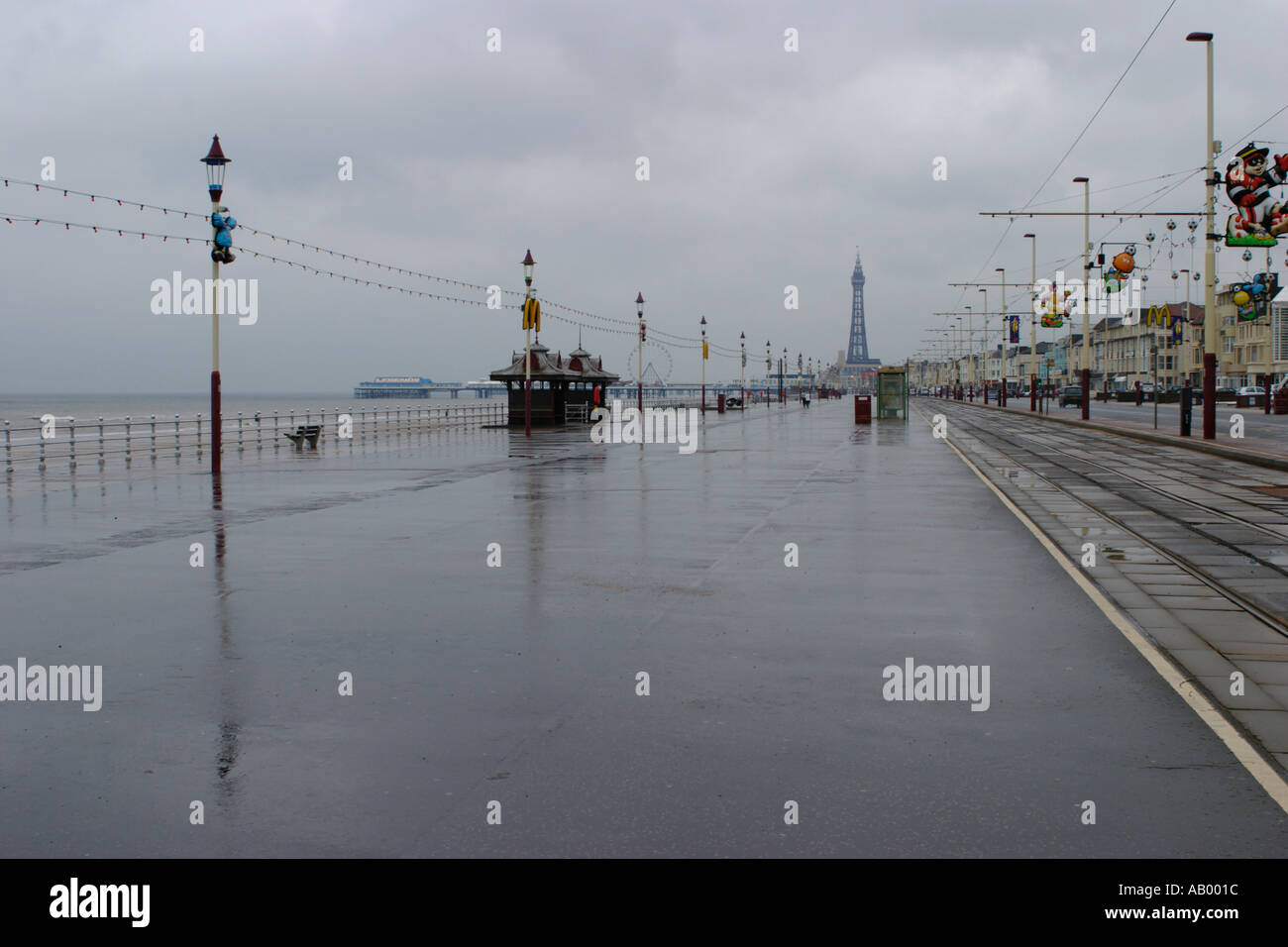 Blackpool promenade in rain hi res stock photography and images