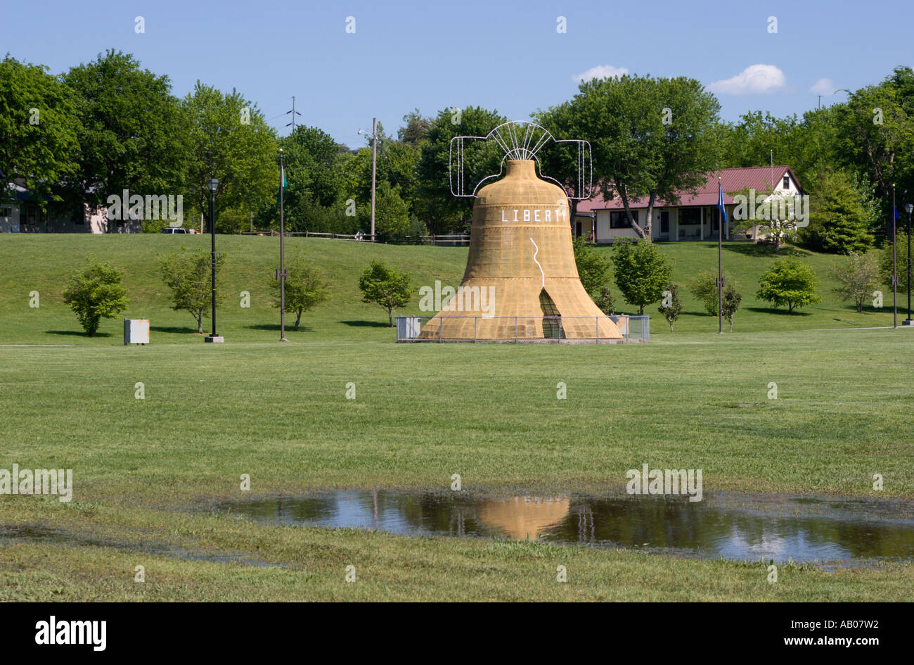 Large cracked liberty bell pays homage to Sevier County war veterans in Patriot Park at Pigeon Forge, Tennessee, USA Stock Photo