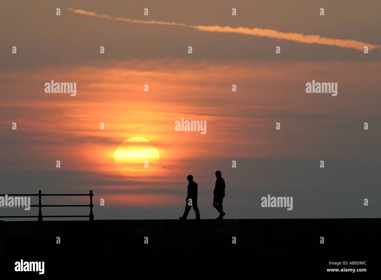 Peoples silhouettes hi-res stock photography and images - Alamy
