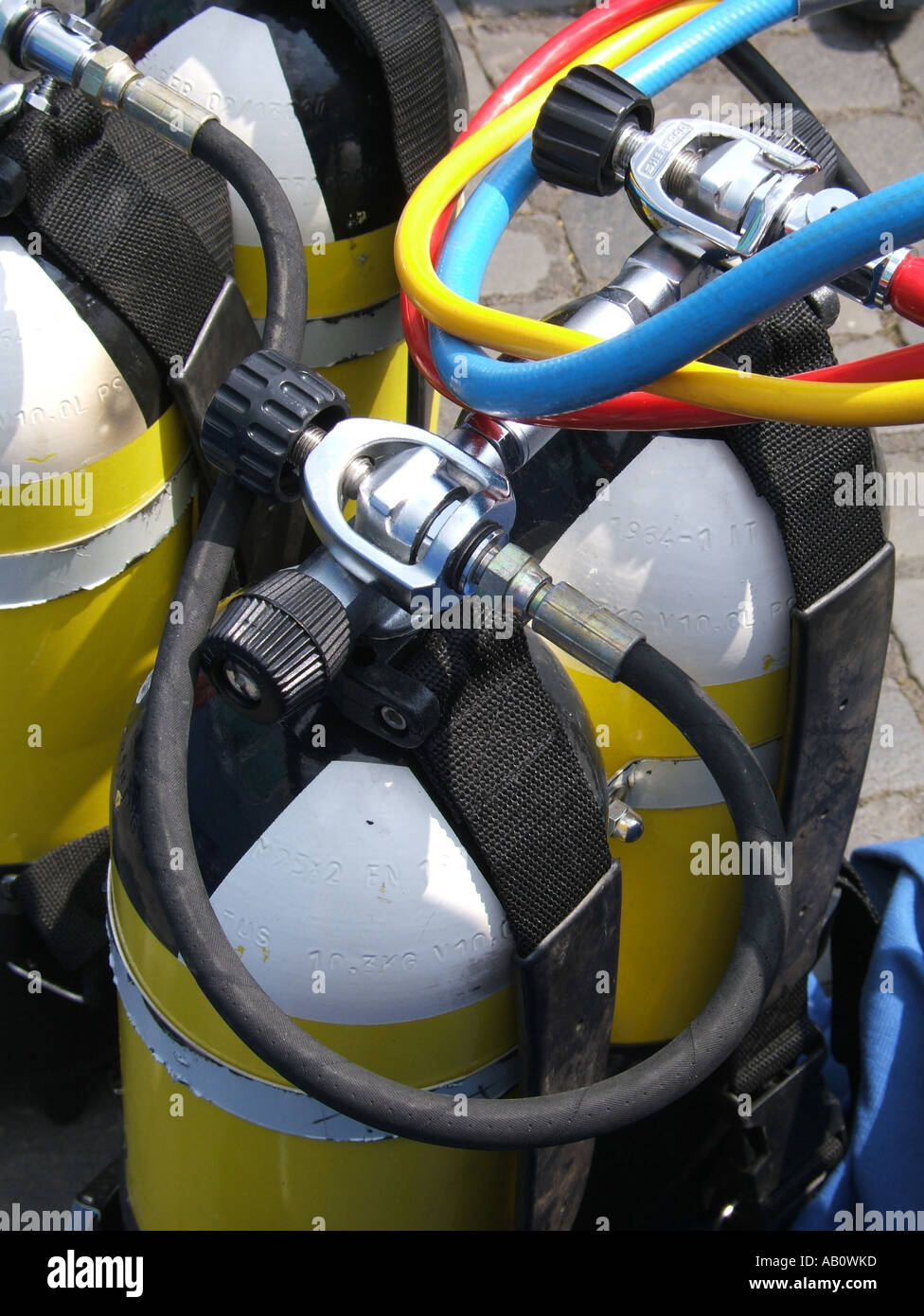 underwater diver air tanks Stock Photo - Alamy