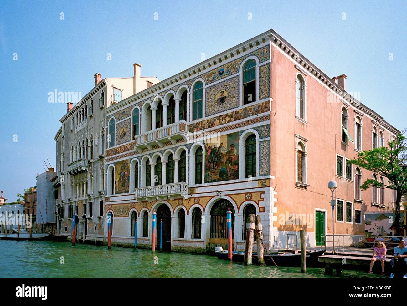 Palazzo palace hi-res stock photography and images - Alamy