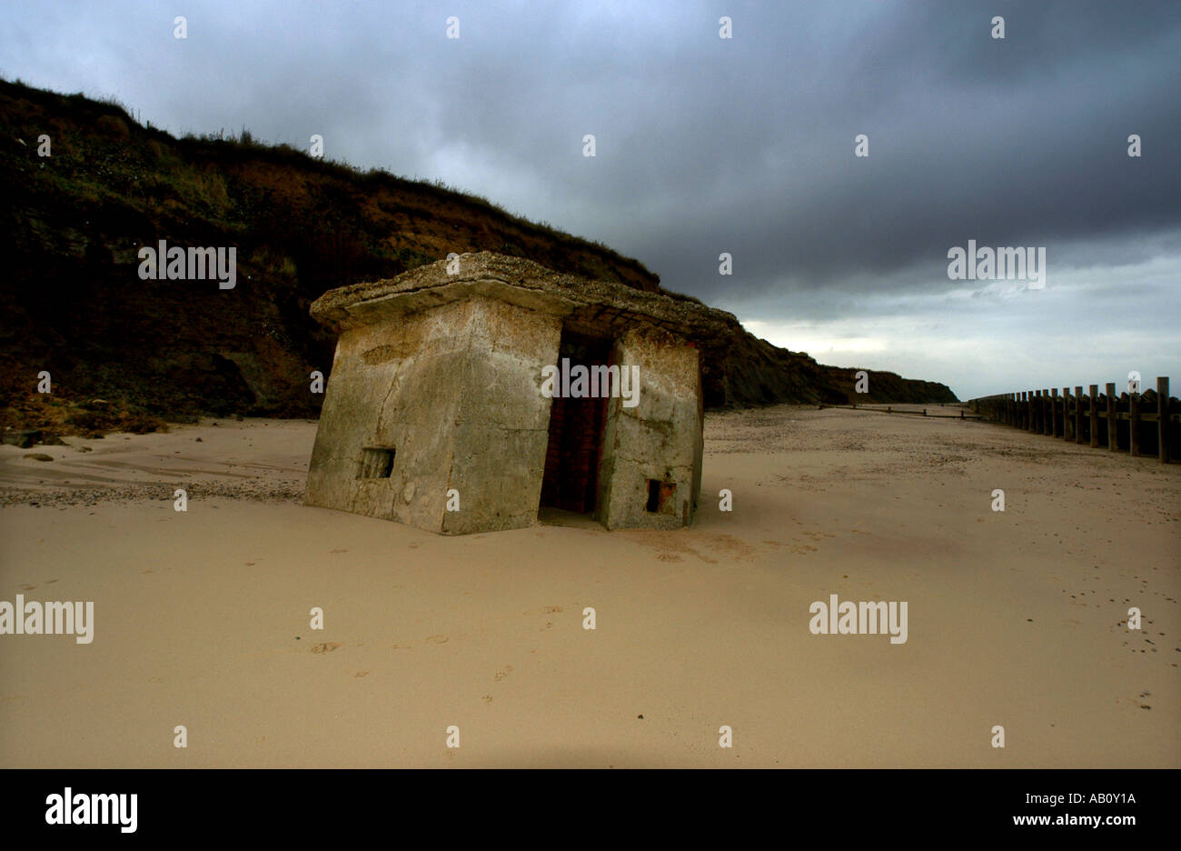 Coastal erosion on east coast hi-res stock photography and images - Alamy